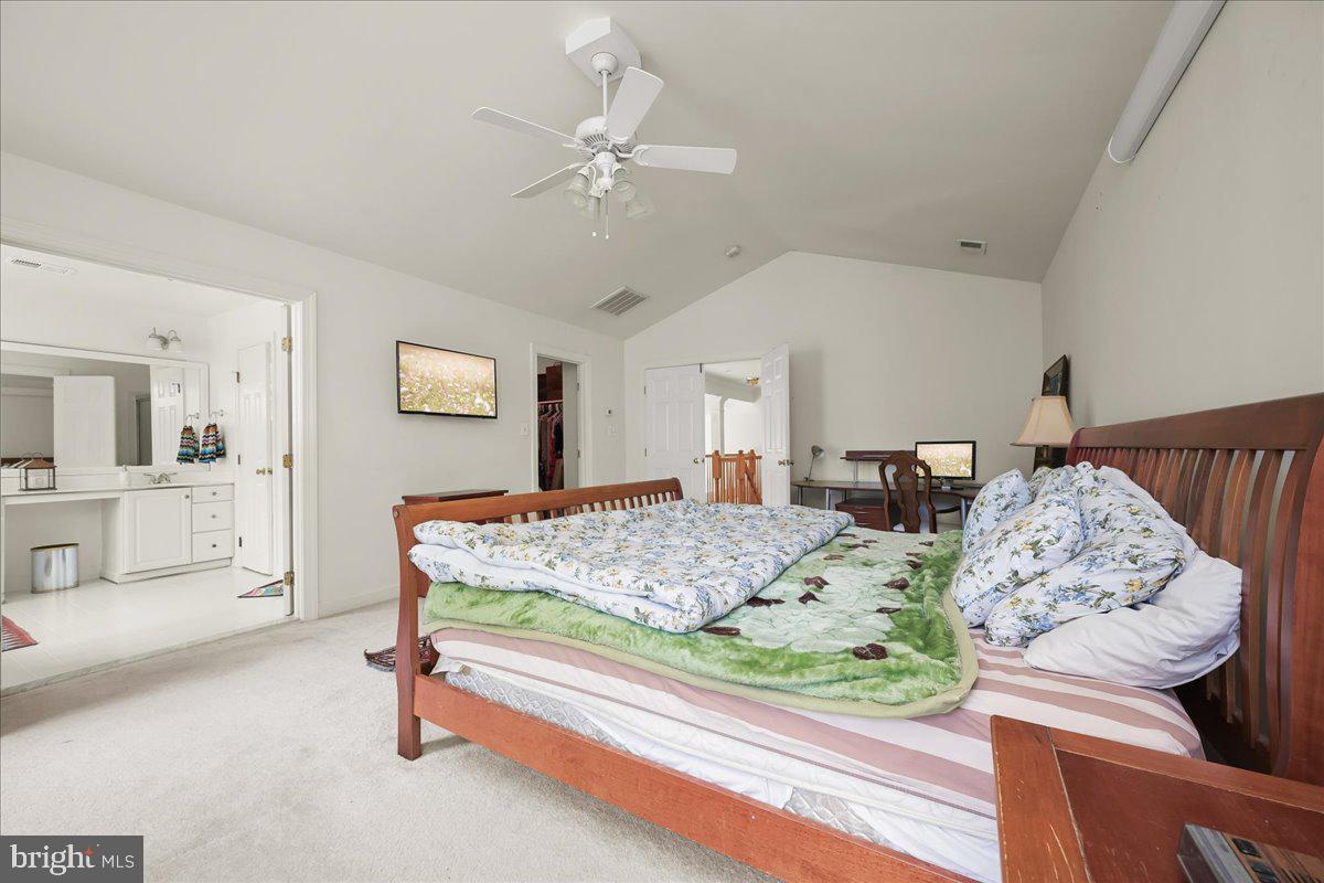 LLEWELLYN FIELDS - Residential