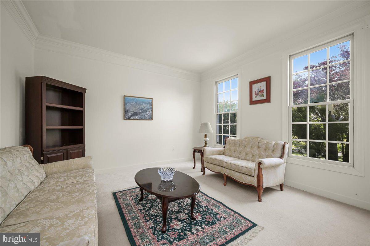 LLEWELLYN FIELDS - Residential