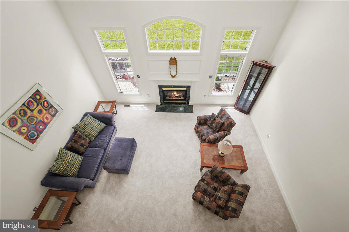 LLEWELLYN FIELDS - Residential