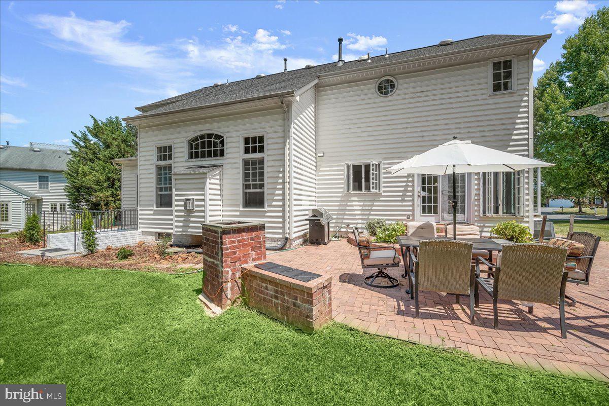 LLEWELLYN FIELDS - Residential