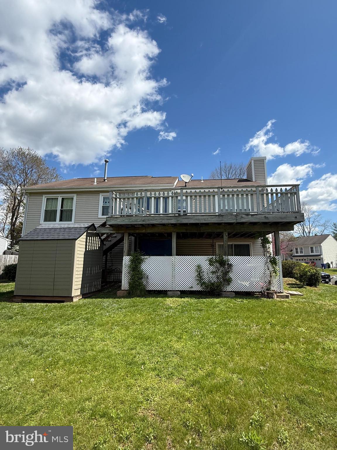 LEE MANOR - Residential