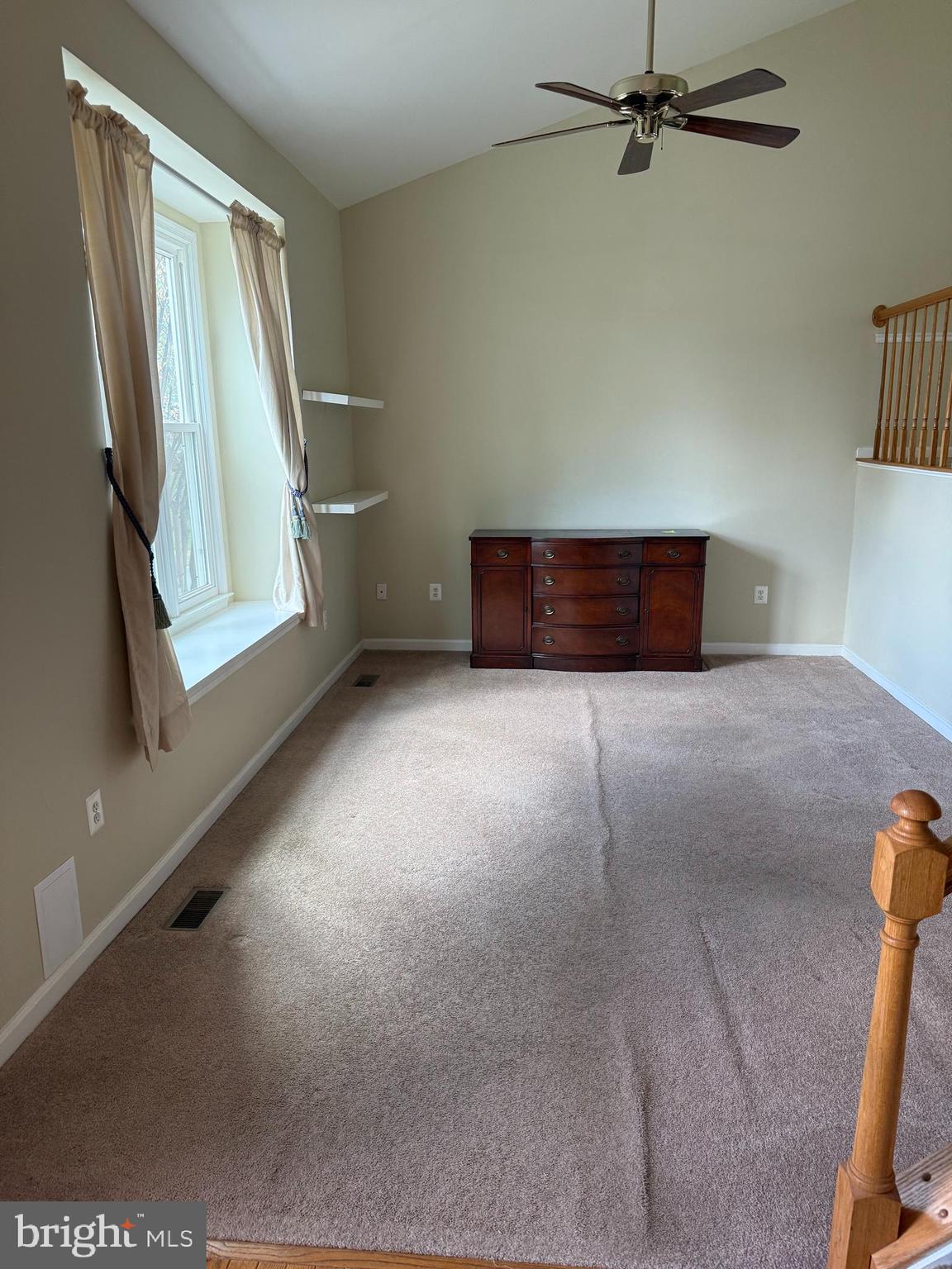 LEE MANOR - Residential