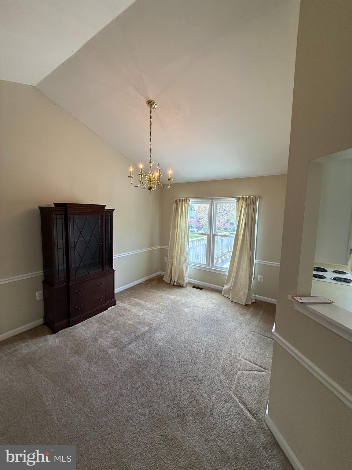 LEE MANOR - Residential