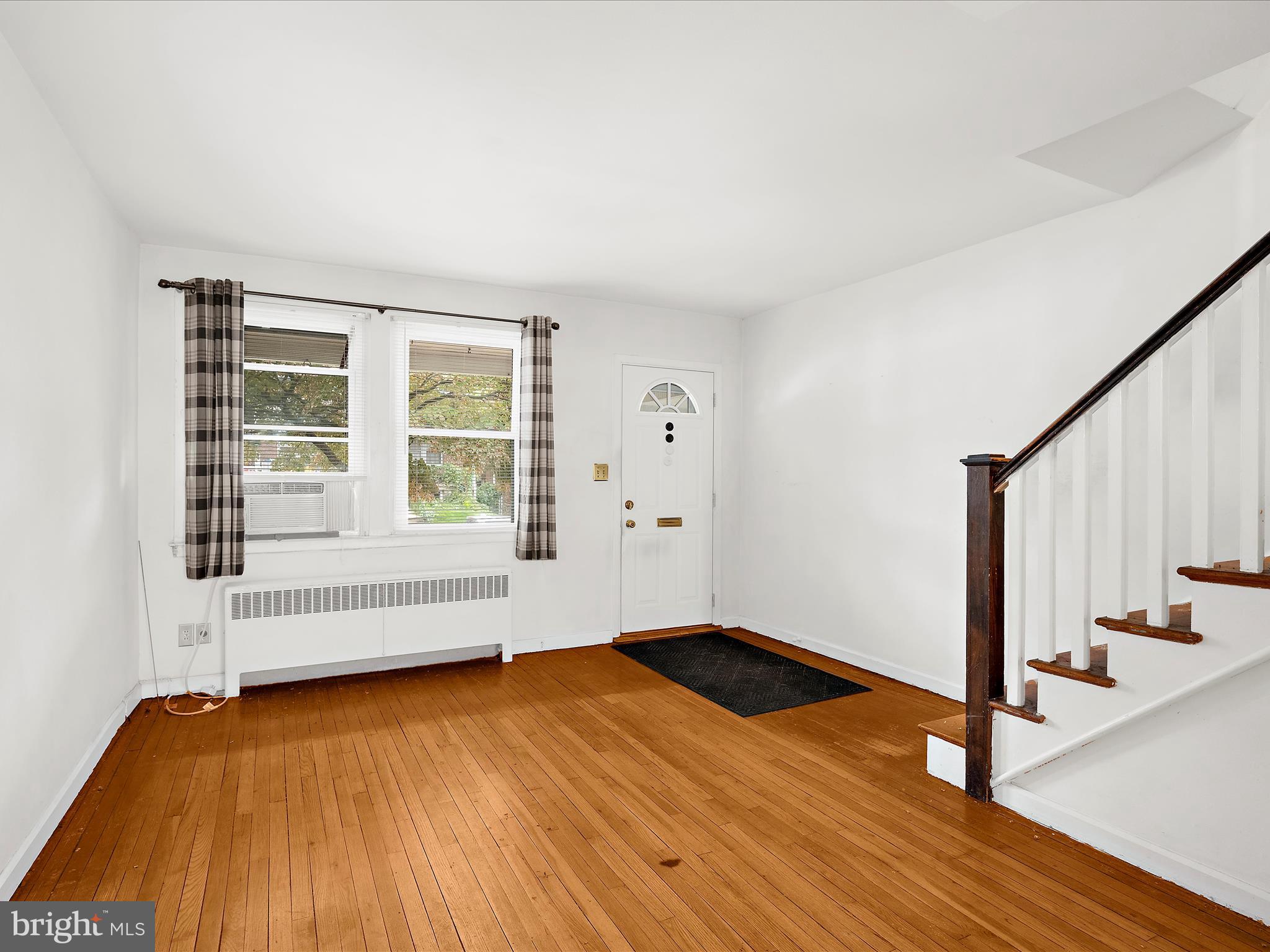 1414 W 37TH STREET
