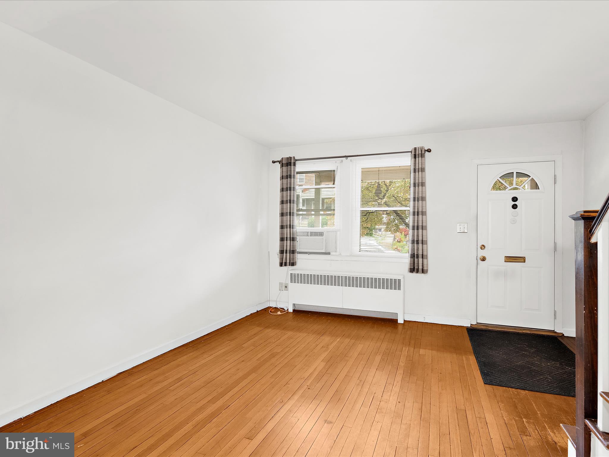1414 W 37TH STREET