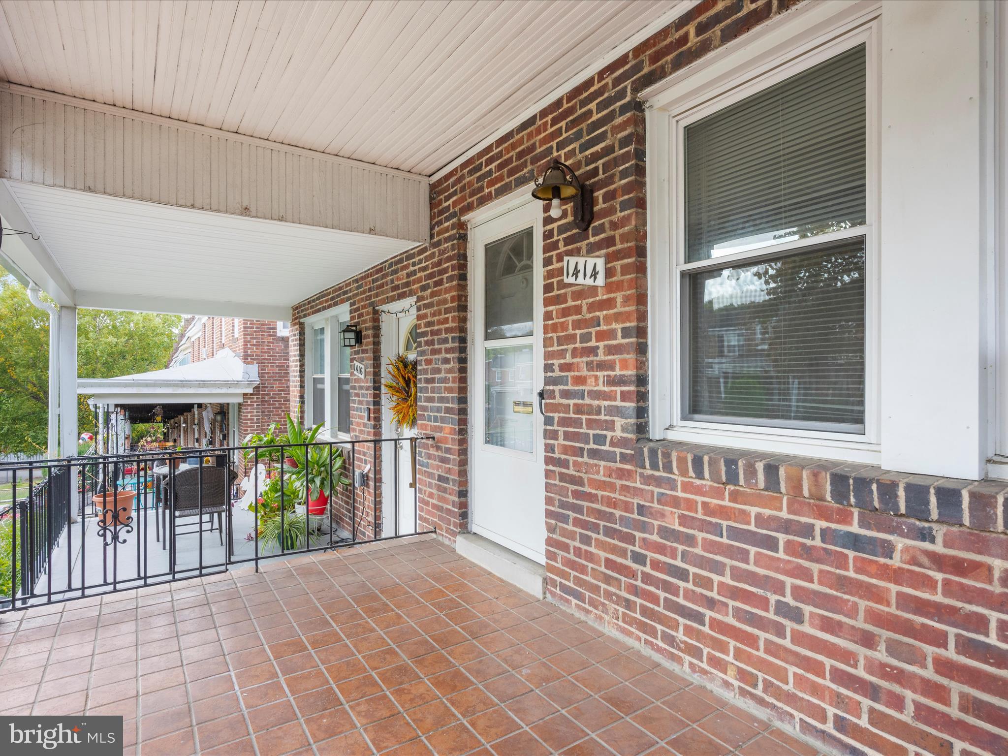 1414 W 37TH STREET