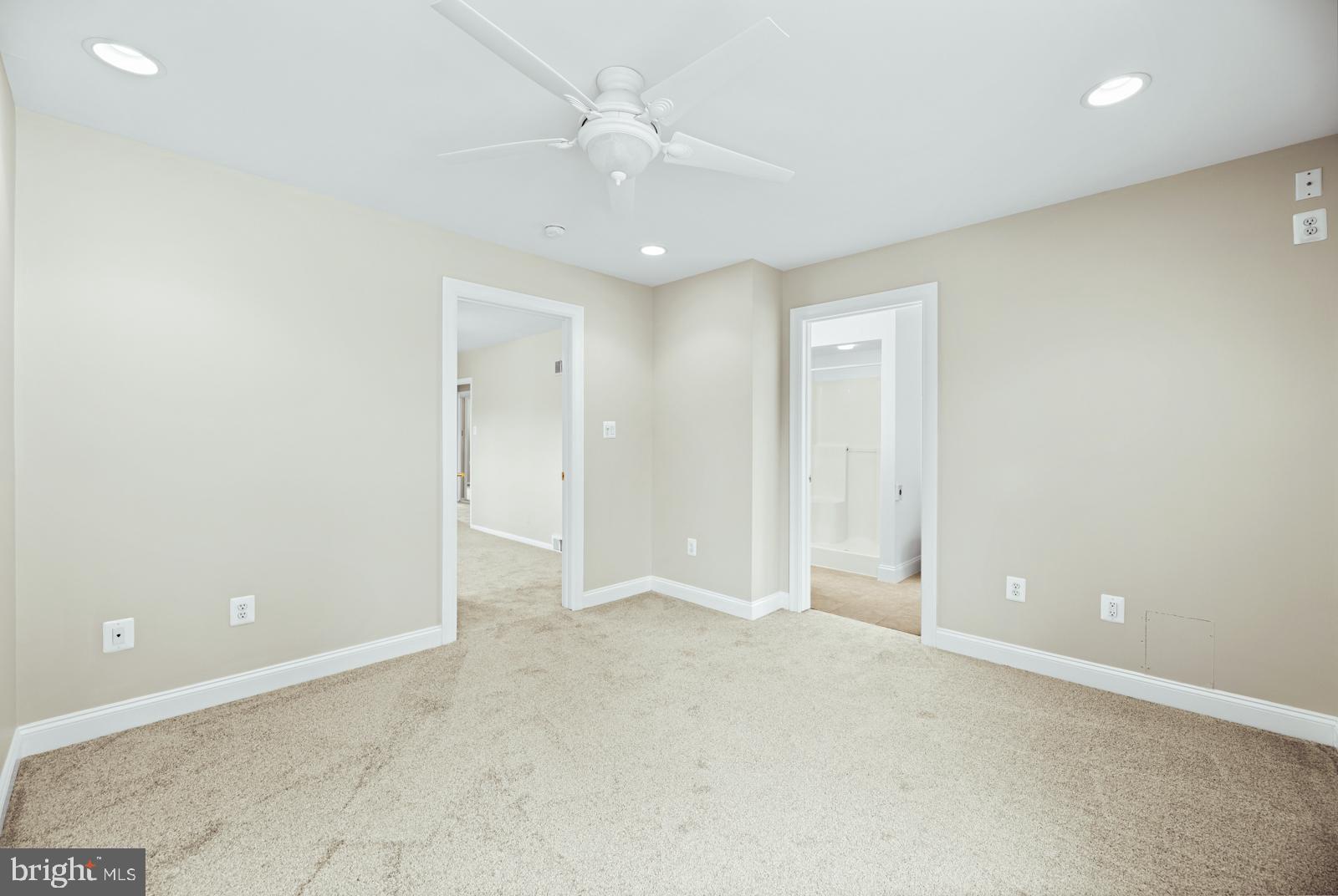 PINE VALLEY - Residential