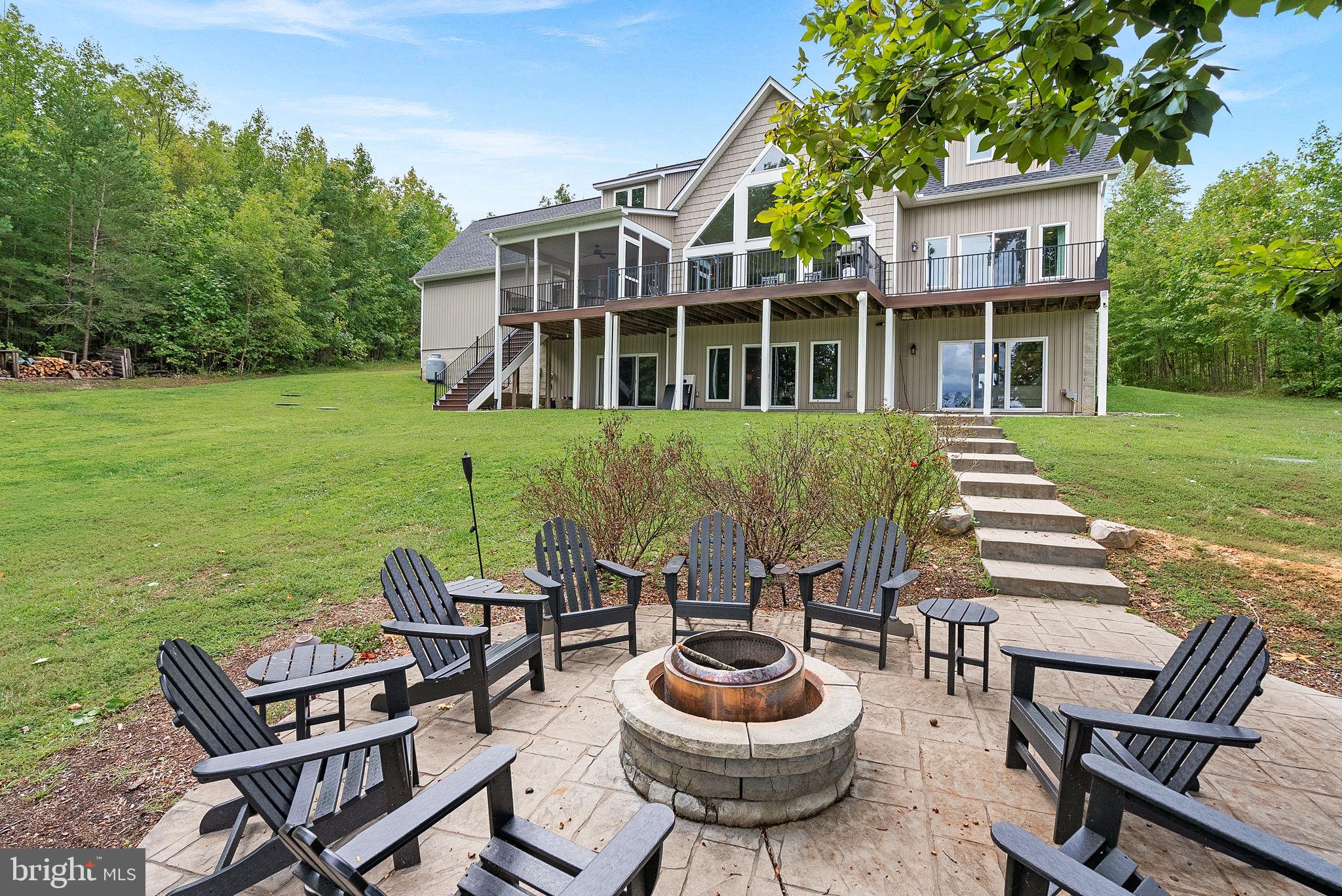 THE WATERS AT LAKE ANNA - Residential