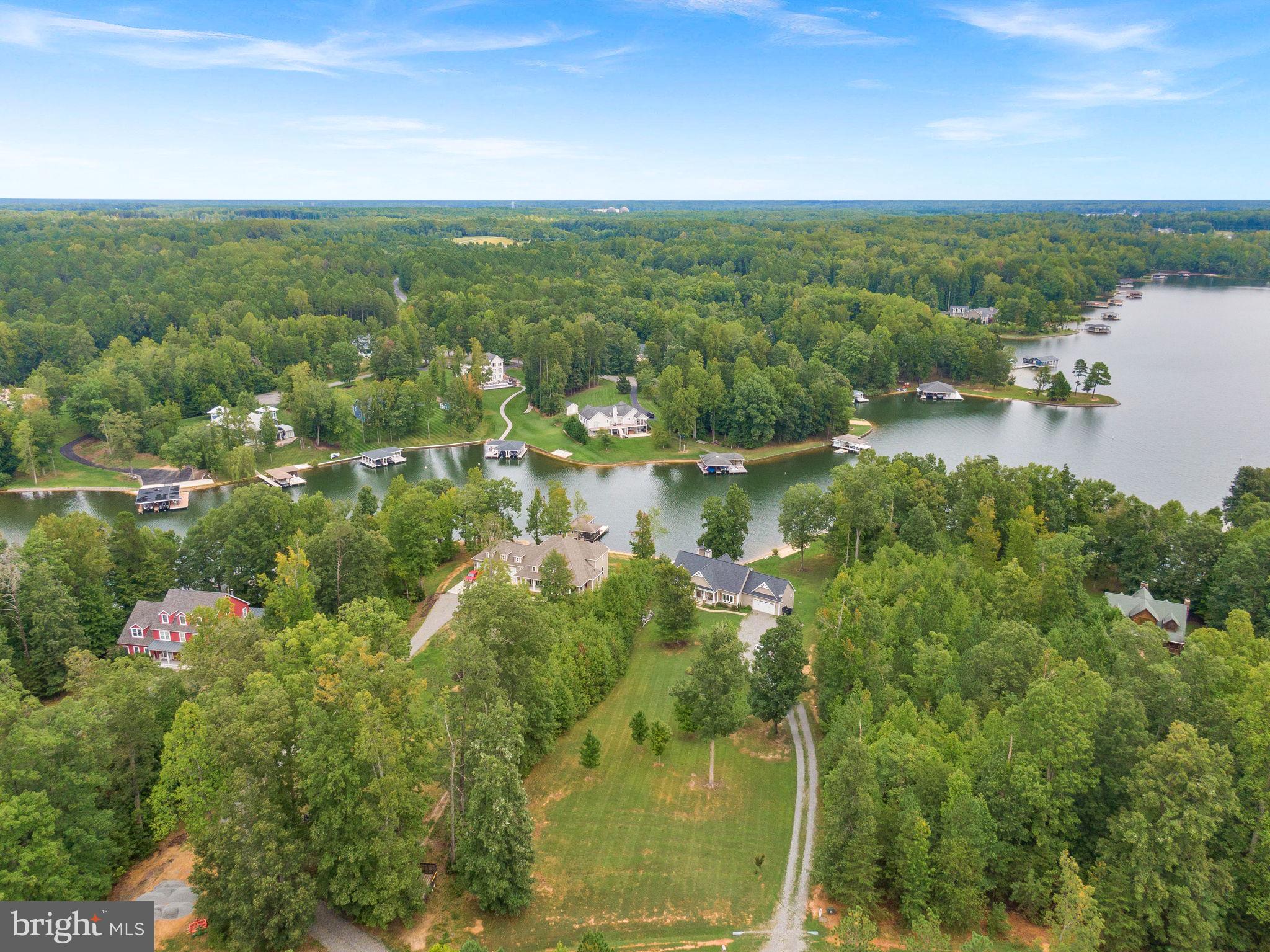 THE WATERS AT LAKE ANNA - Residential