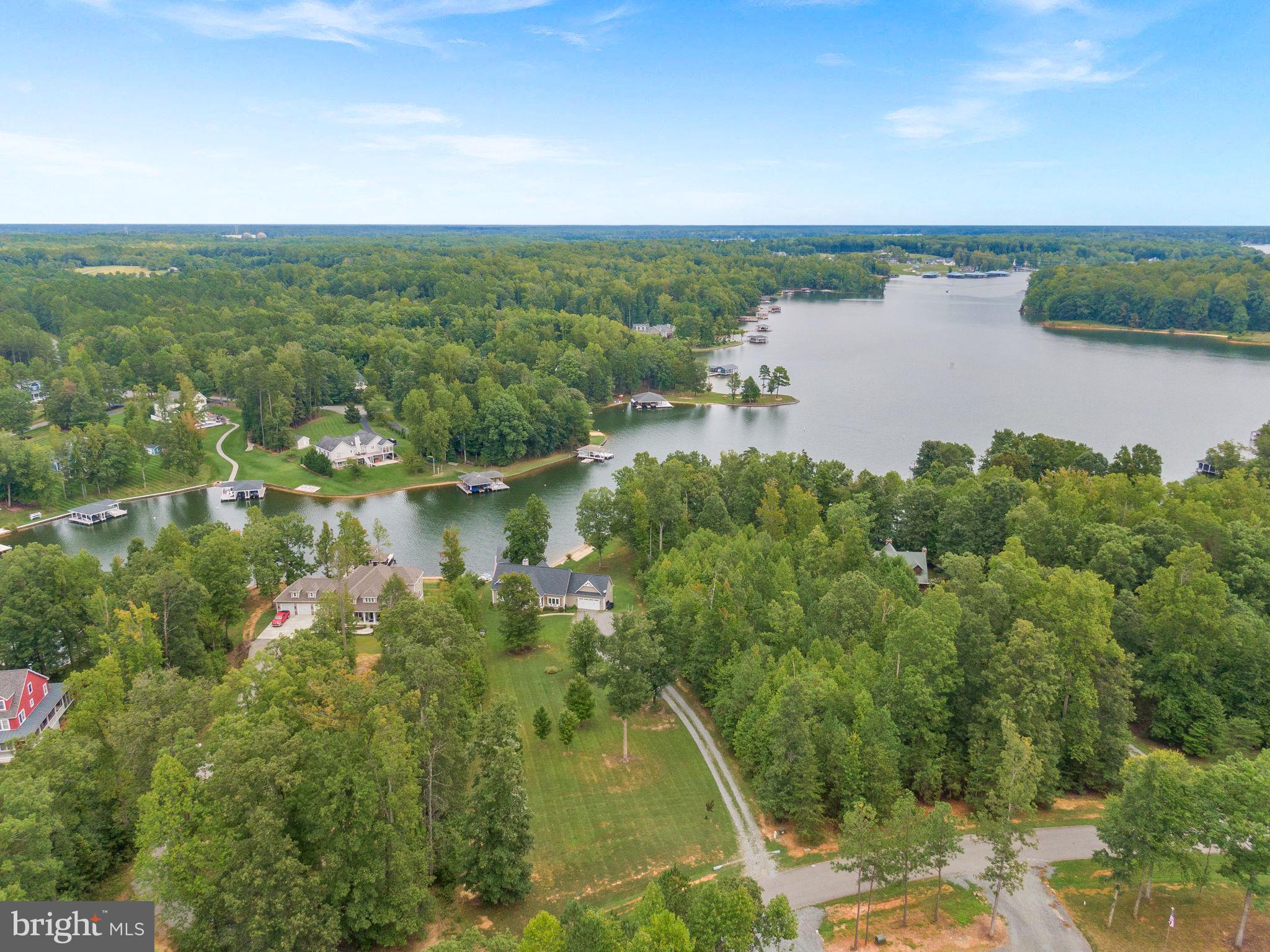 THE WATERS AT LAKE ANNA - Residential