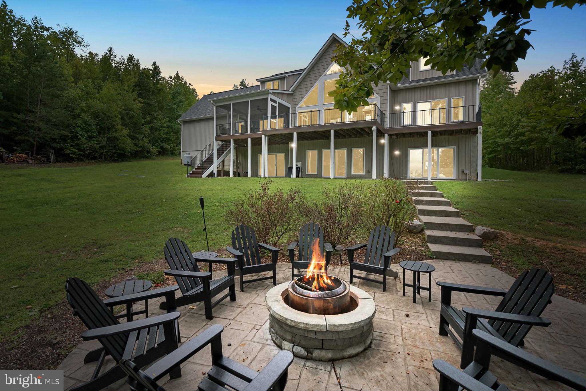 THE WATERS AT LAKE ANNA - Residential