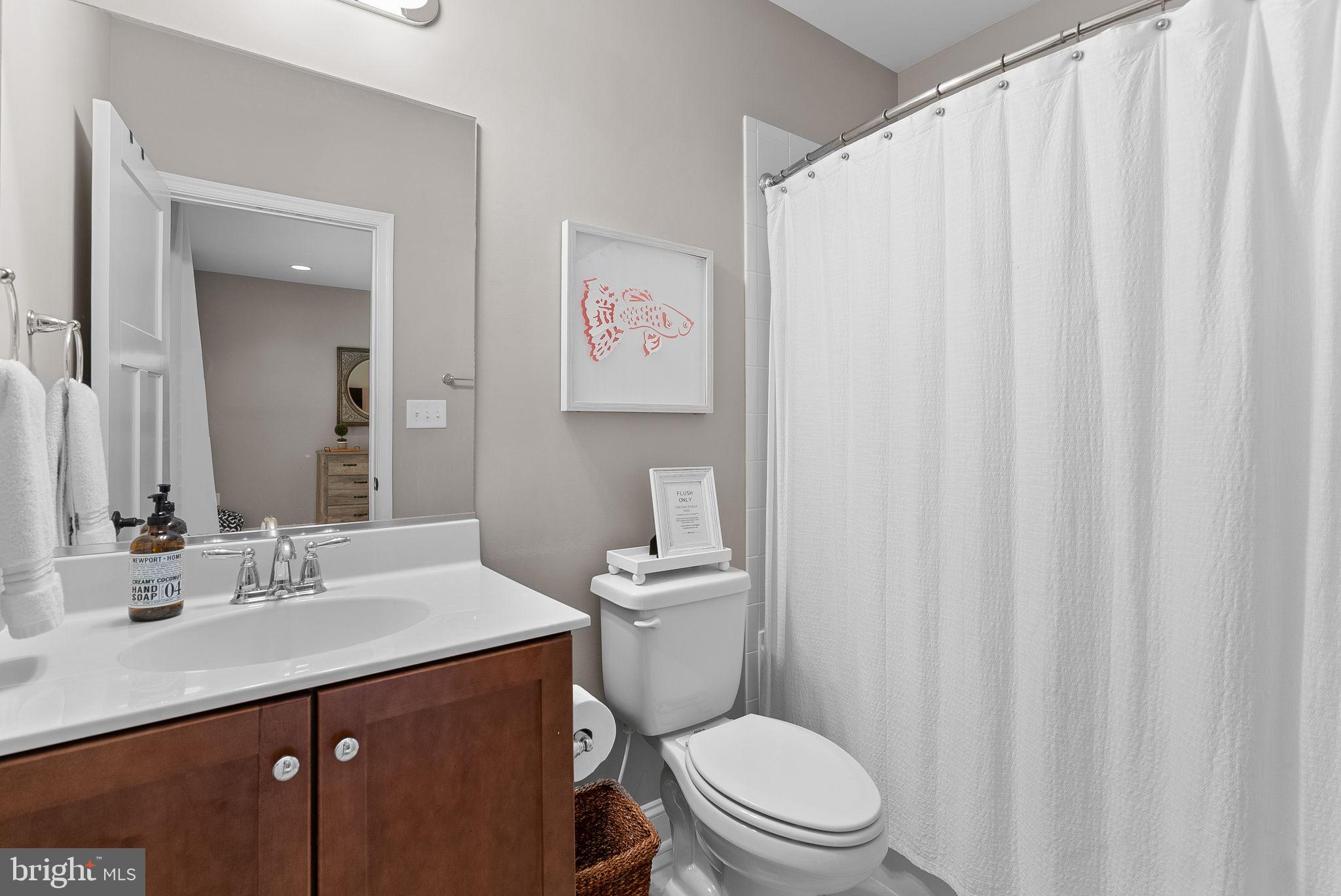 THE WATERS AT LAKE ANNA - Residential