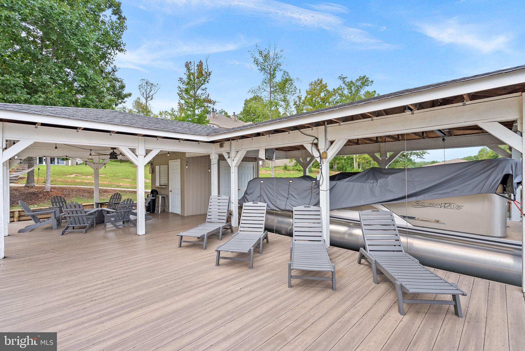 THE WATERS AT LAKE ANNA - Residential