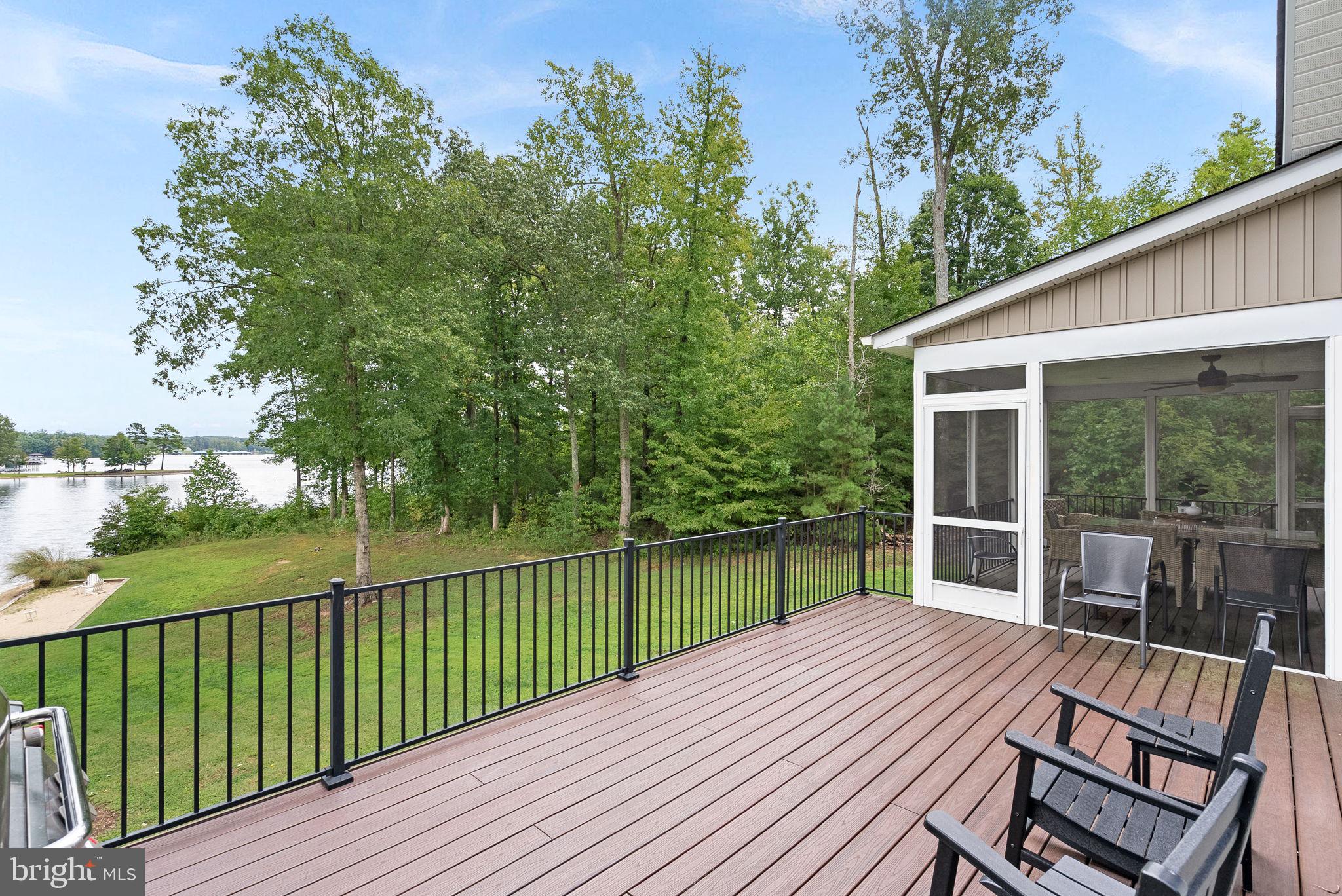 THE WATERS AT LAKE ANNA - Residential