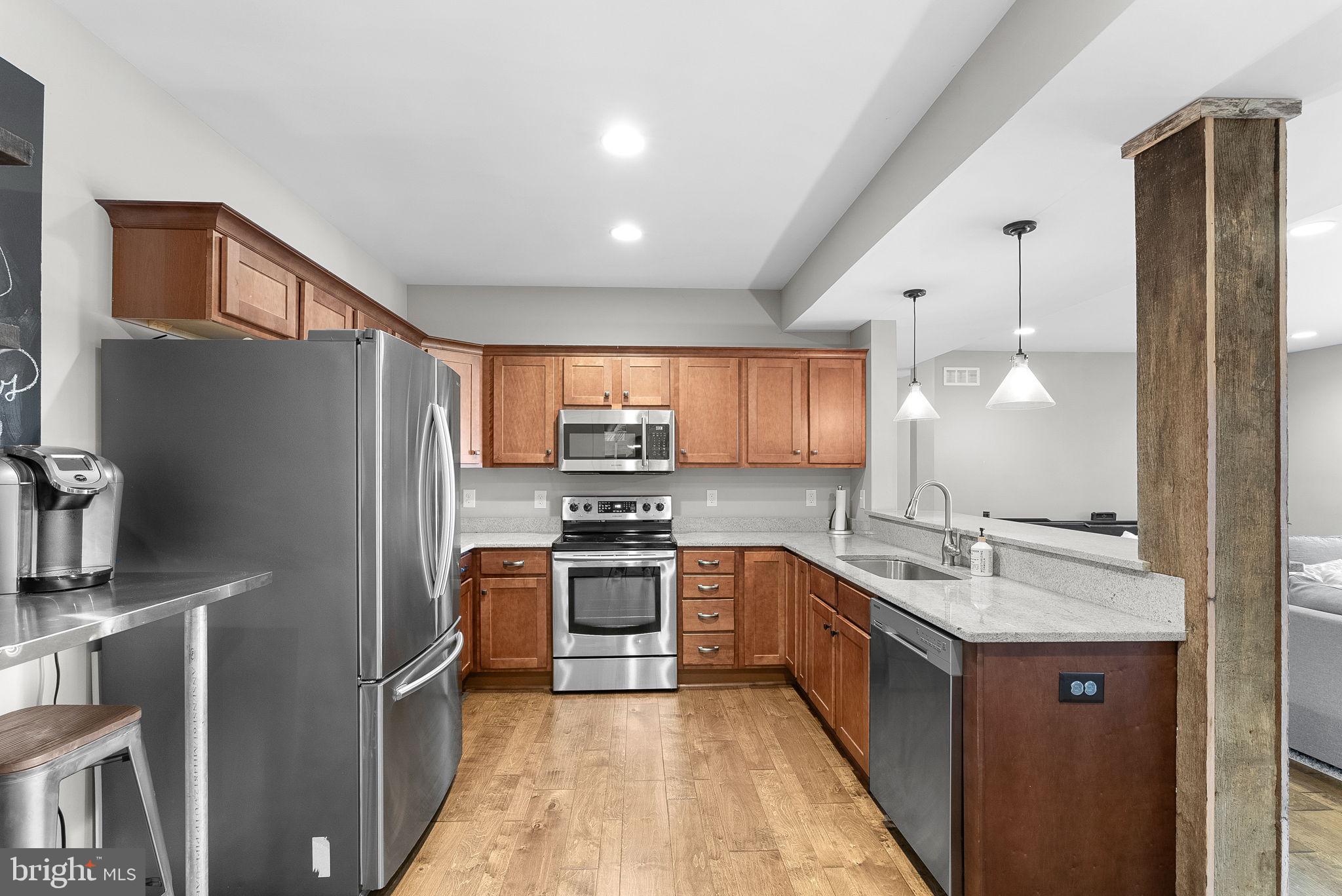 THE WATERS AT LAKE ANNA - Residential