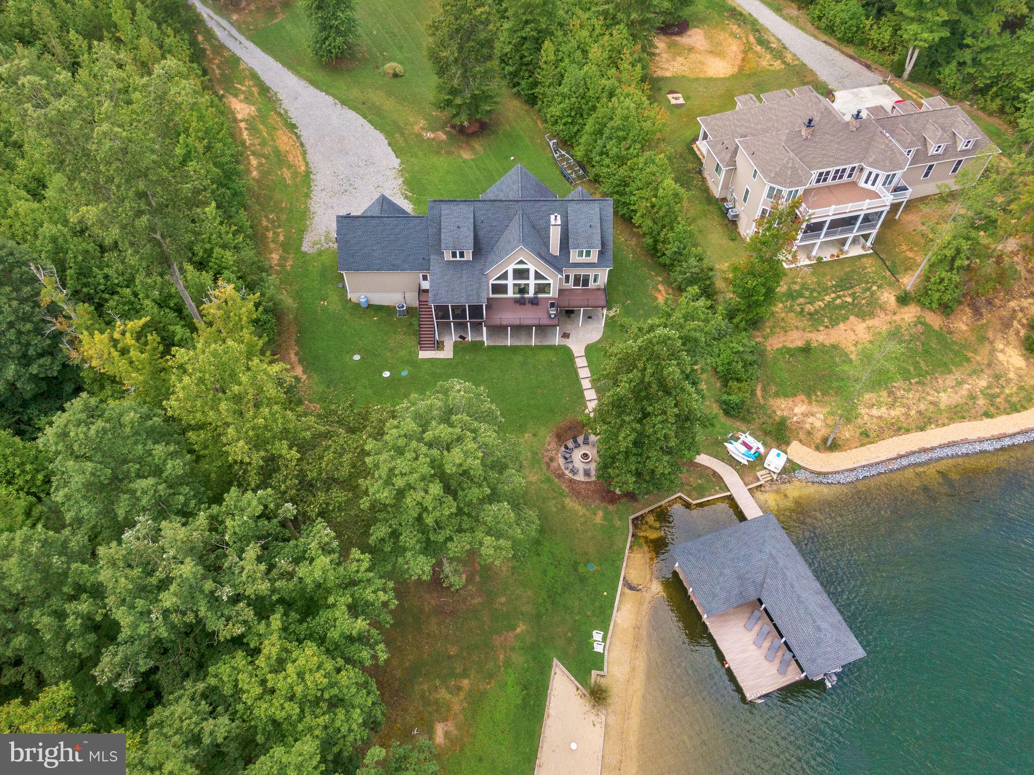 THE WATERS AT LAKE ANNA - Residential