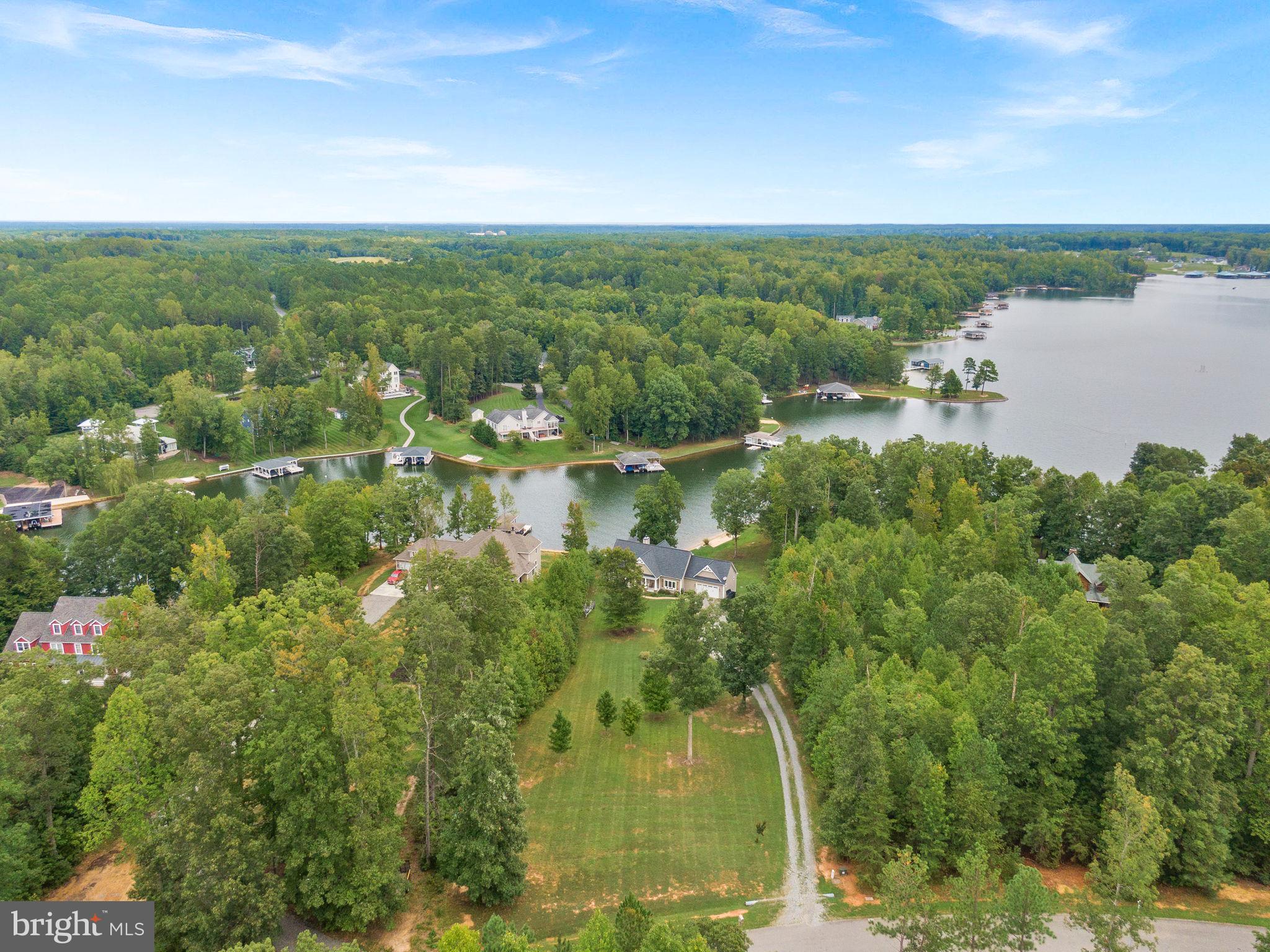 THE WATERS AT LAKE ANNA - Residential