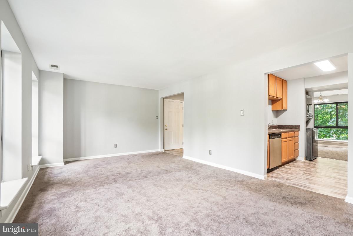 1713 GAINESVILLE STREET SE 101