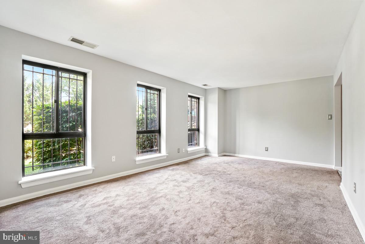 1713 GAINESVILLE STREET SE 101