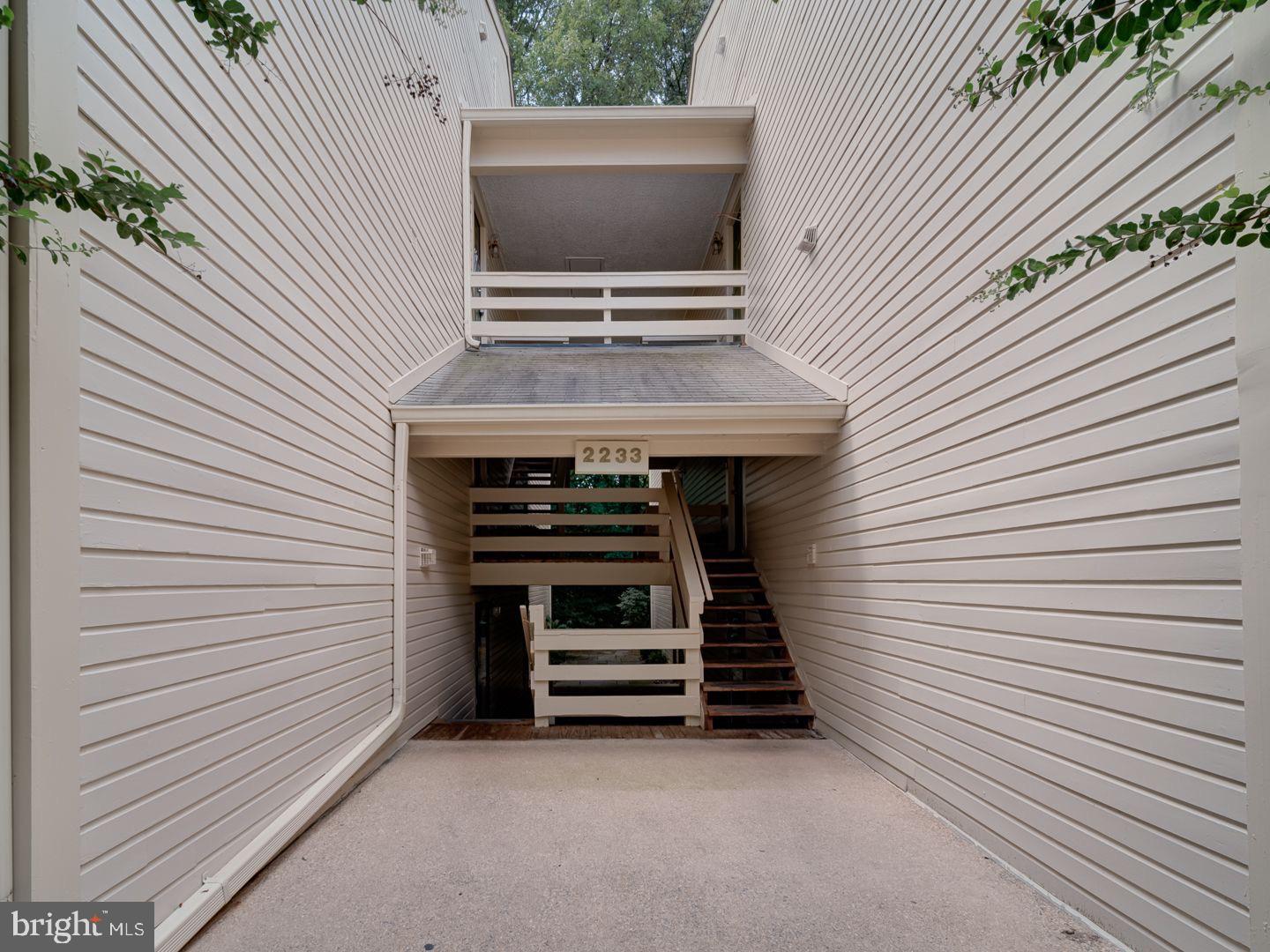 2233 LOVEDALE LANE 405A UNIT I