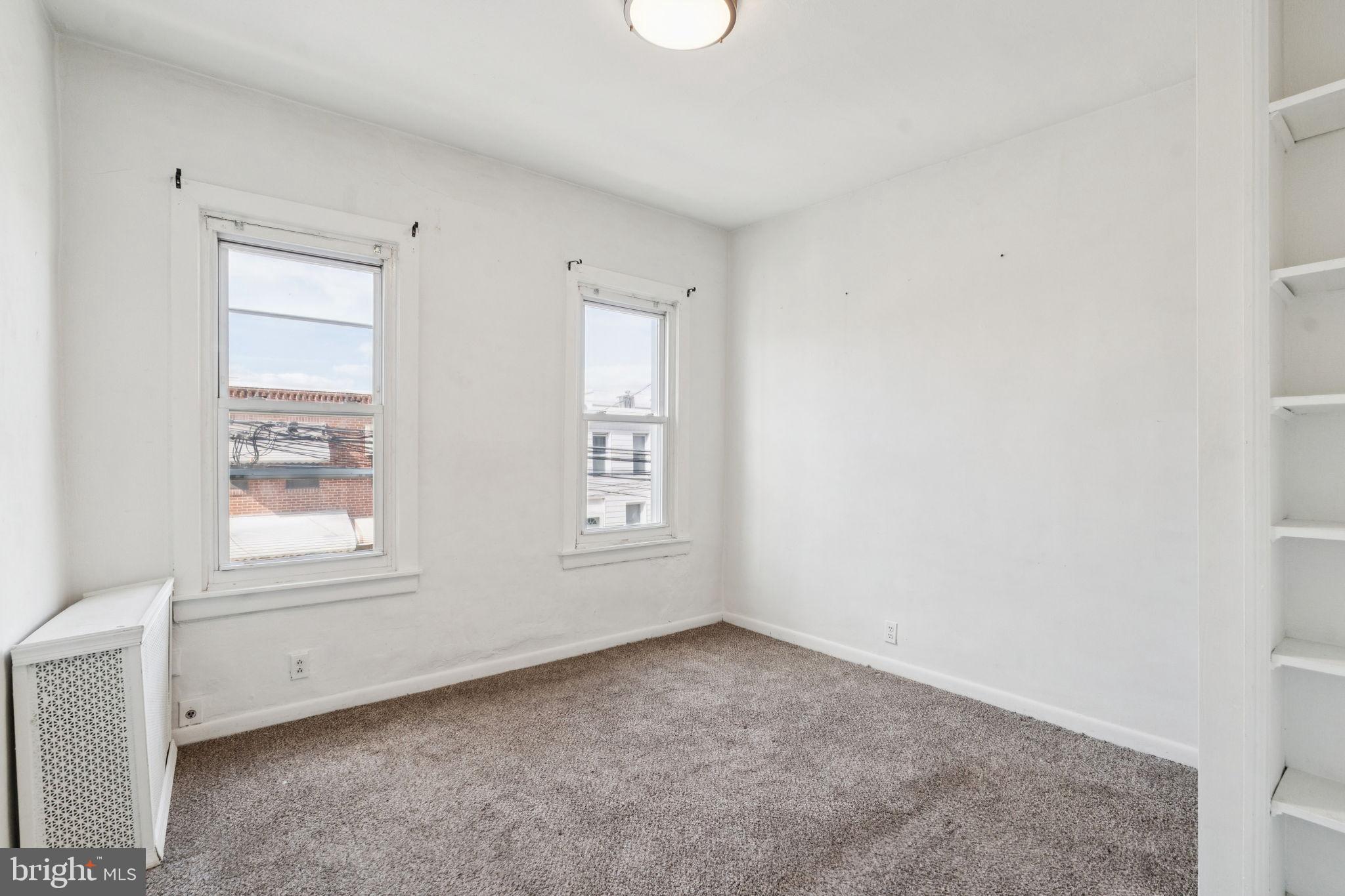 PORT RICHMOND - Residential