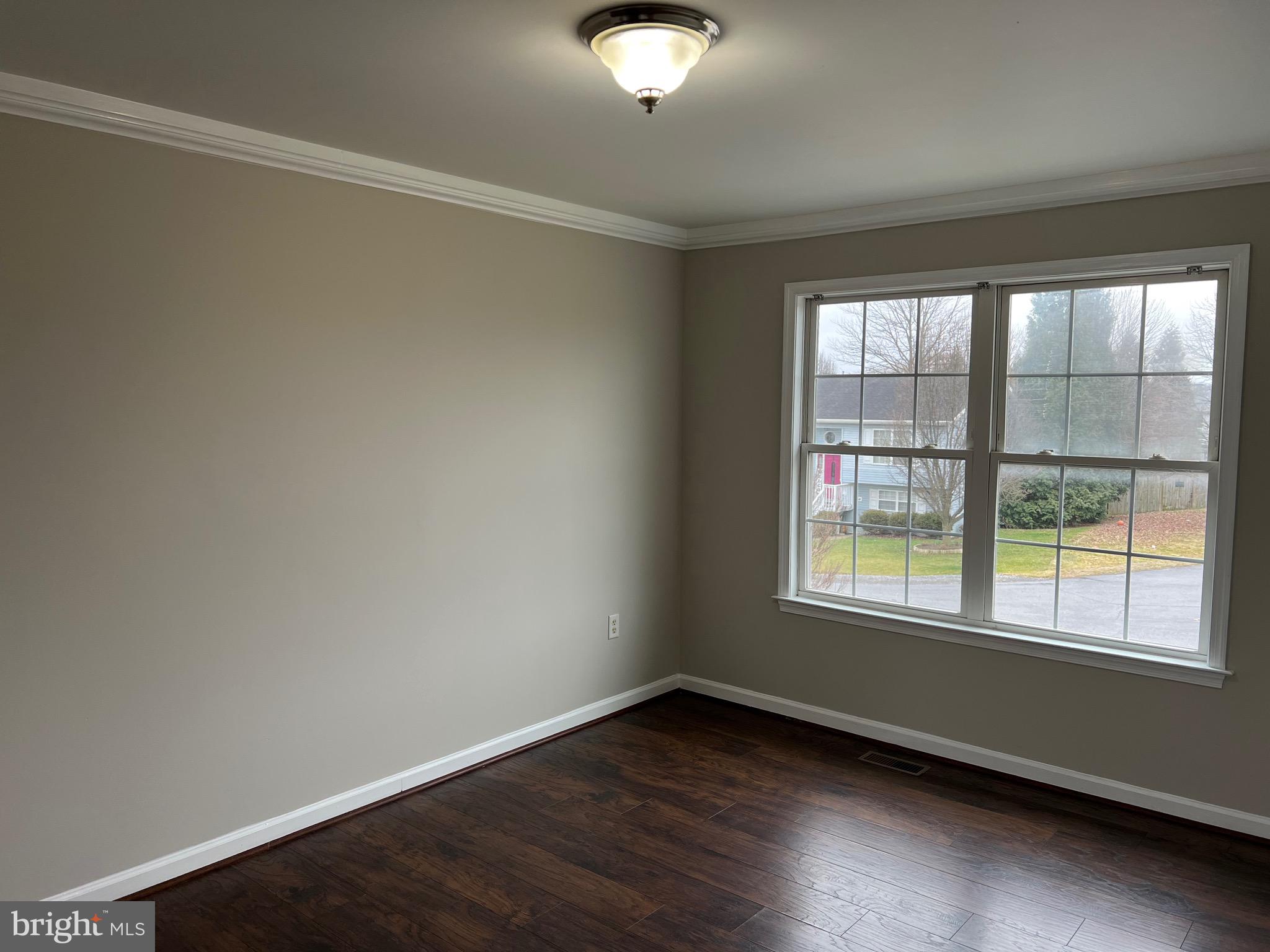 SYCAMORE VILLAGE - Residential Lease