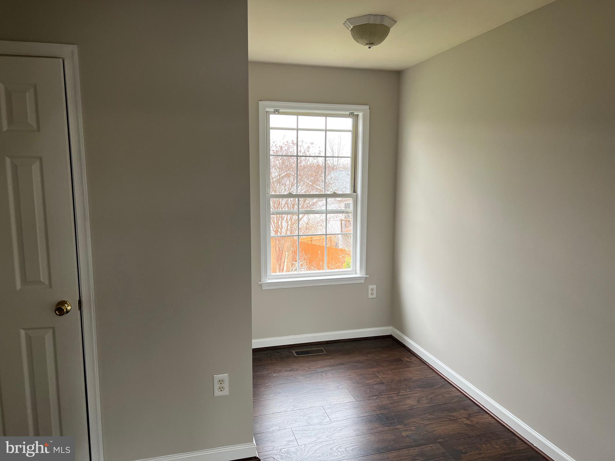 SYCAMORE VILLAGE - Residential Lease