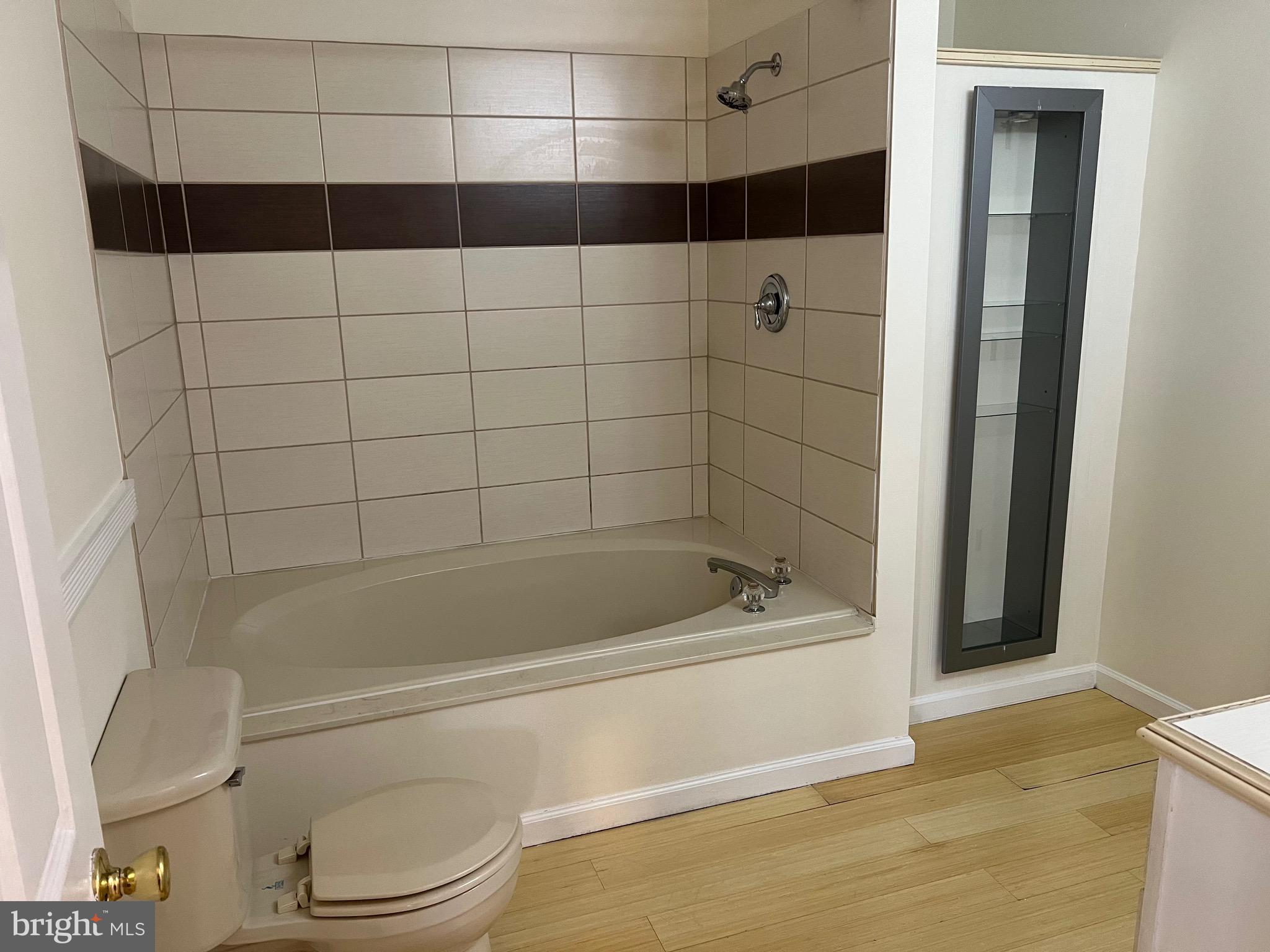 SYCAMORE VILLAGE - Residential Lease