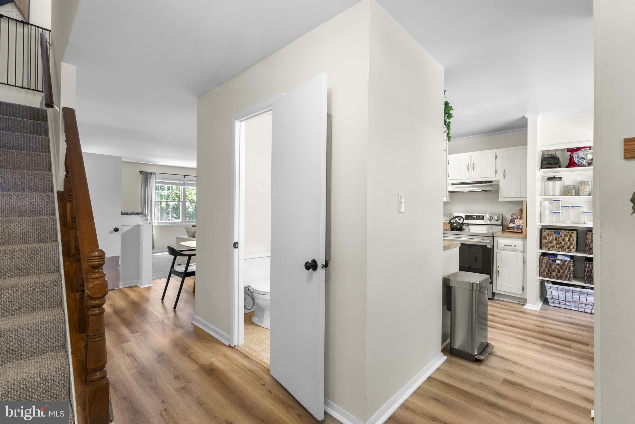 CROFTON MEADOWS - Residential