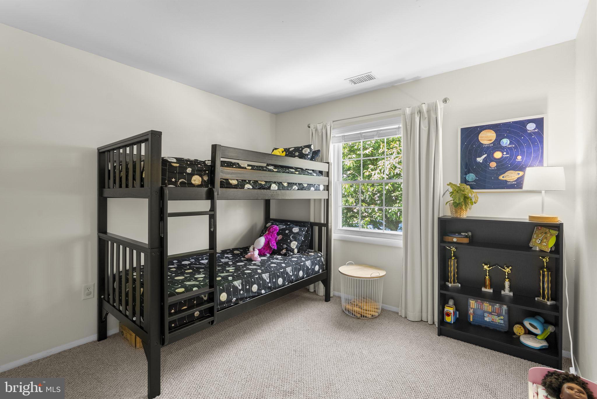 CROFTON MEADOWS - Residential