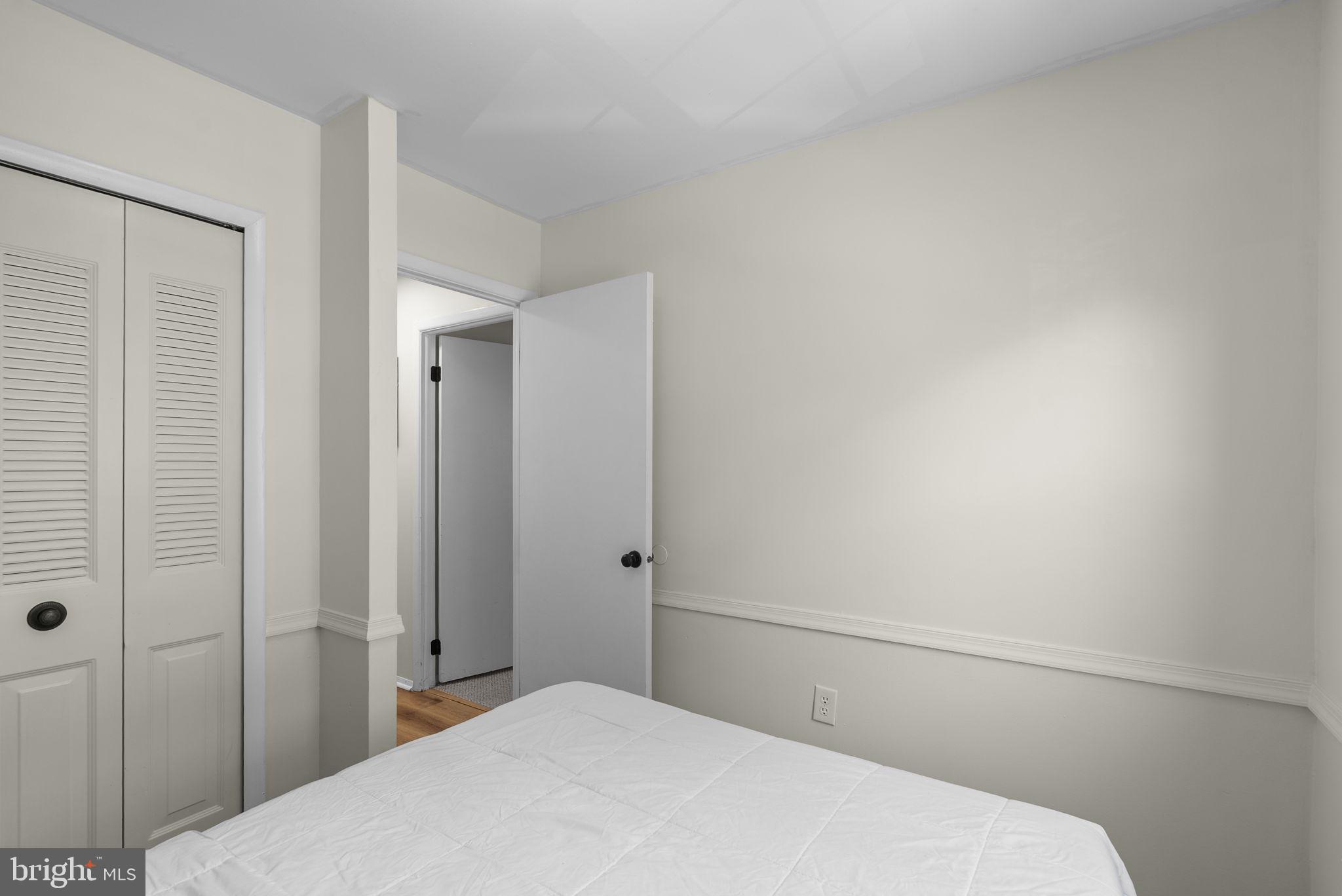 CROFTON MEADOWS - Residential