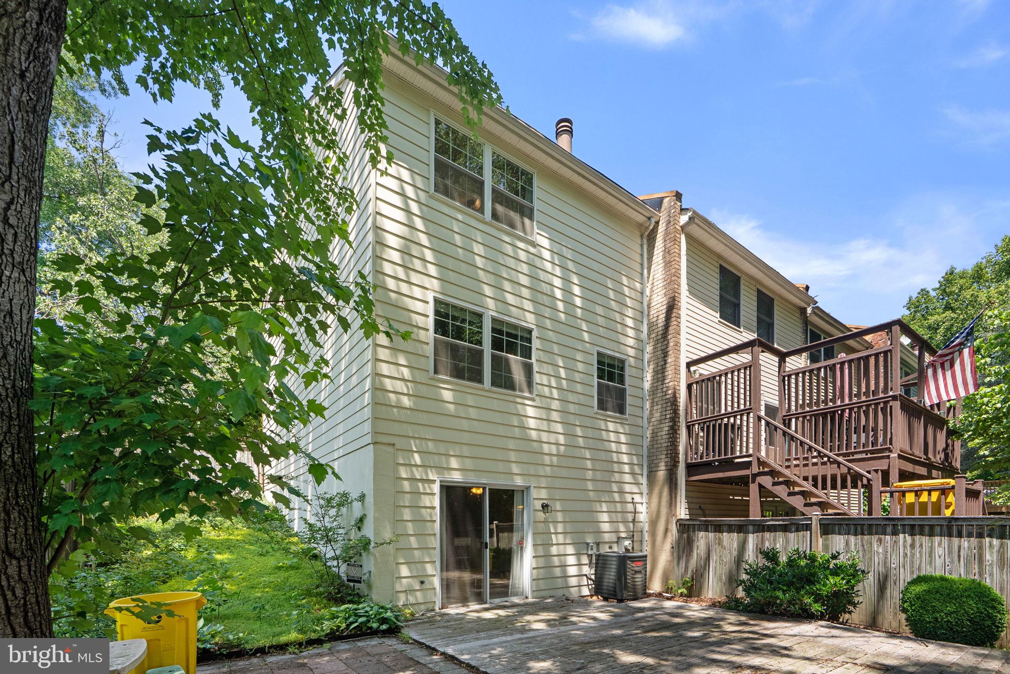 CROFTON MEADOWS - Residential