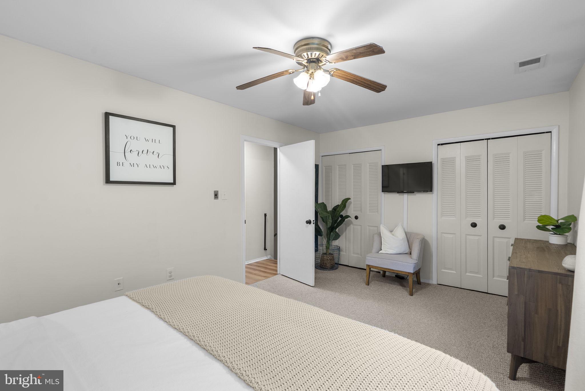 CROFTON MEADOWS - Residential