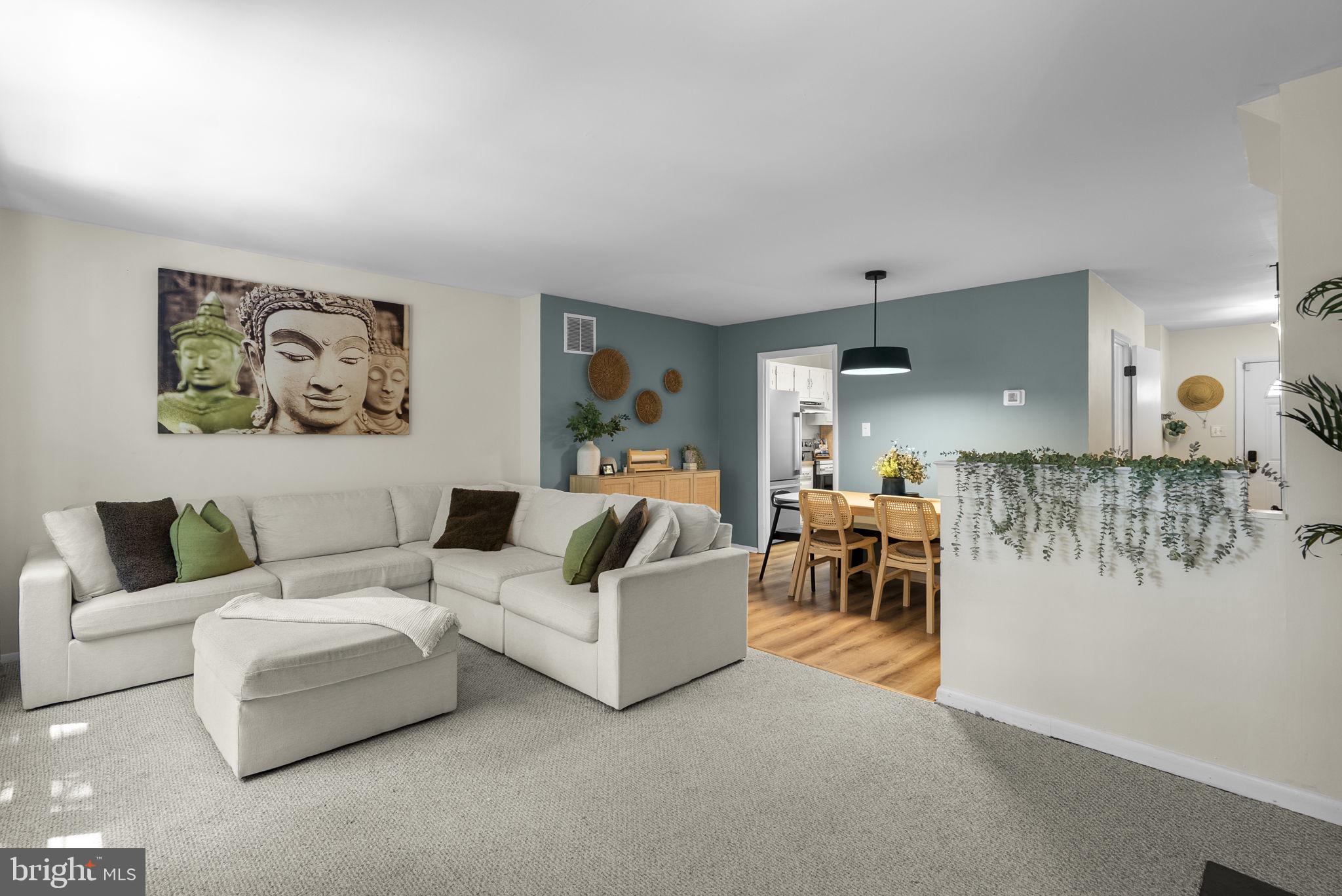 CROFTON MEADOWS - Residential