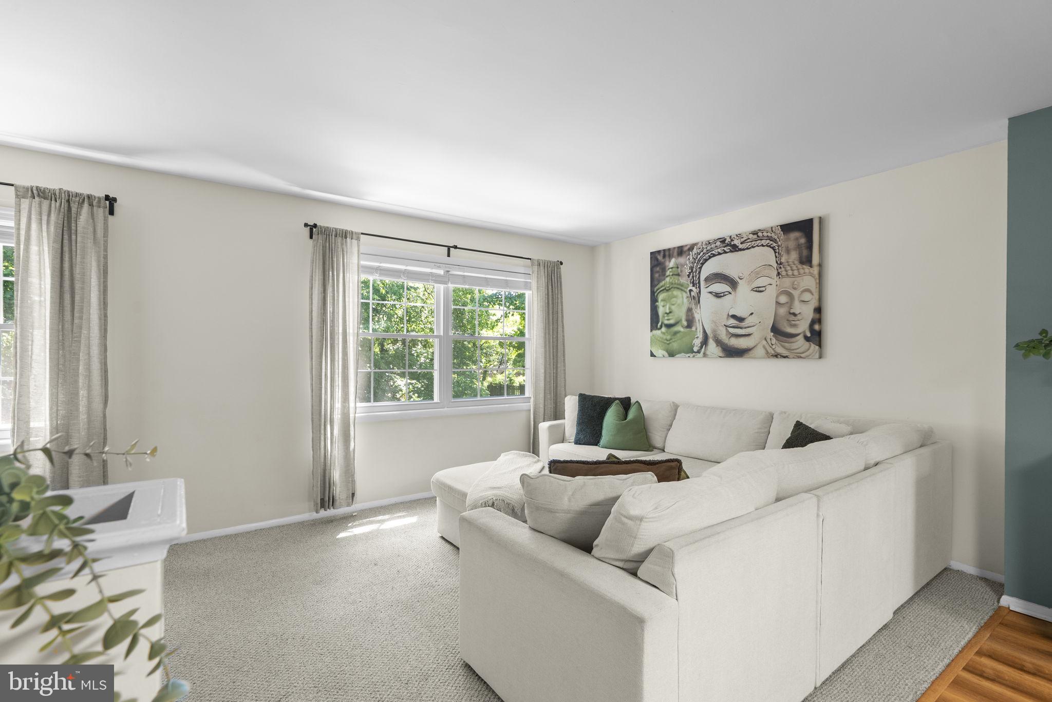 CROFTON MEADOWS - Residential