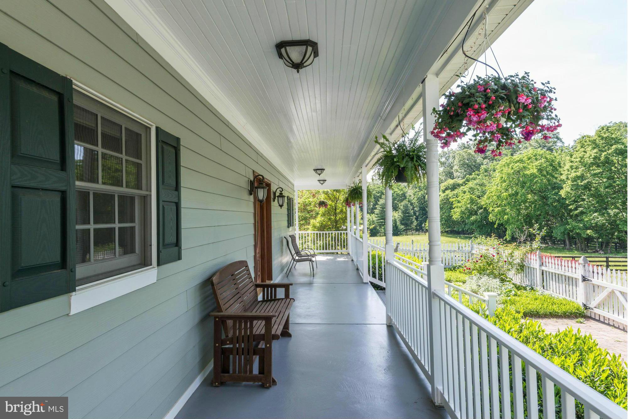 POOLESVILLE OUTSIDE - Farm