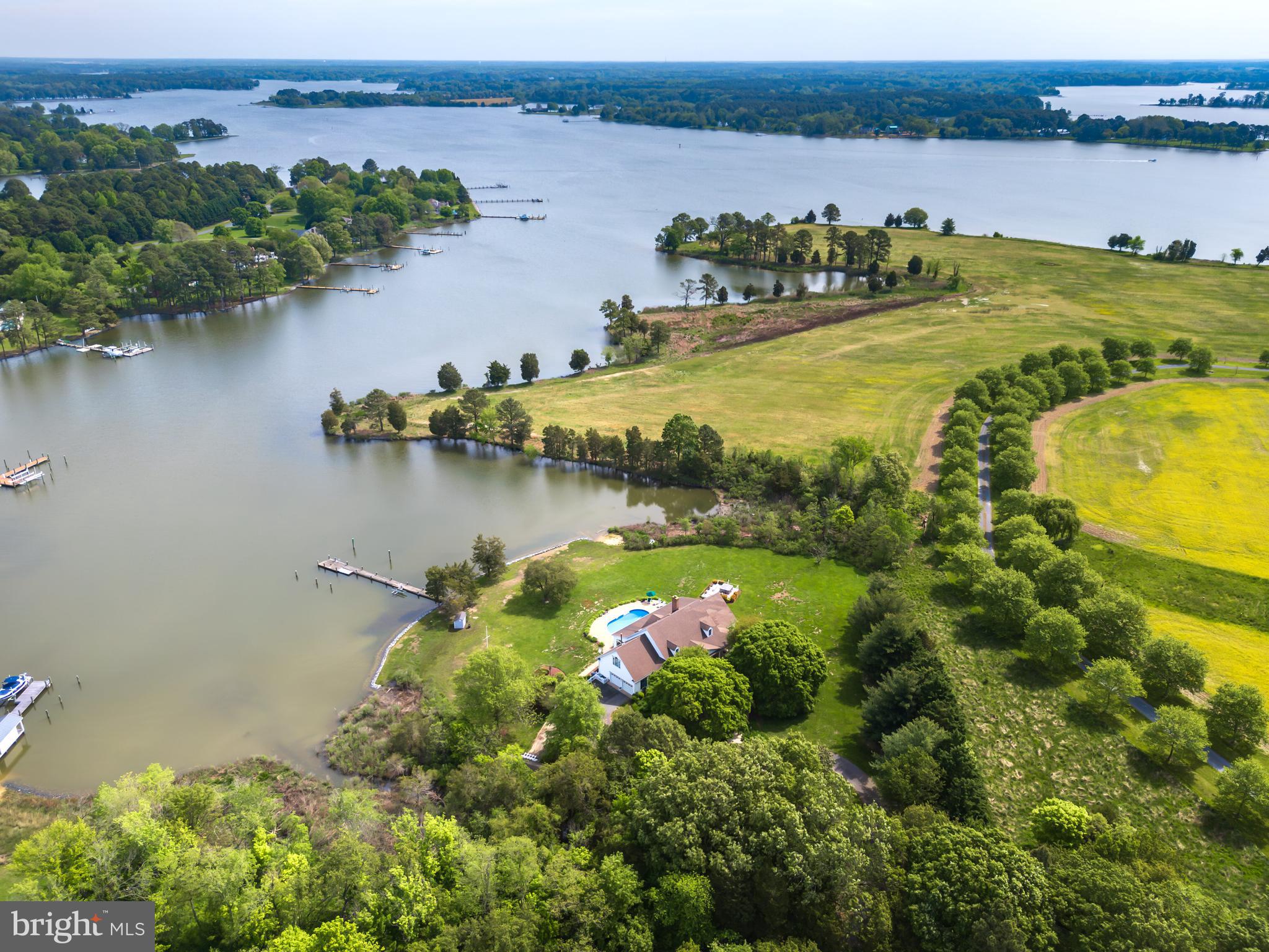 HOPKINS NECK - Residential