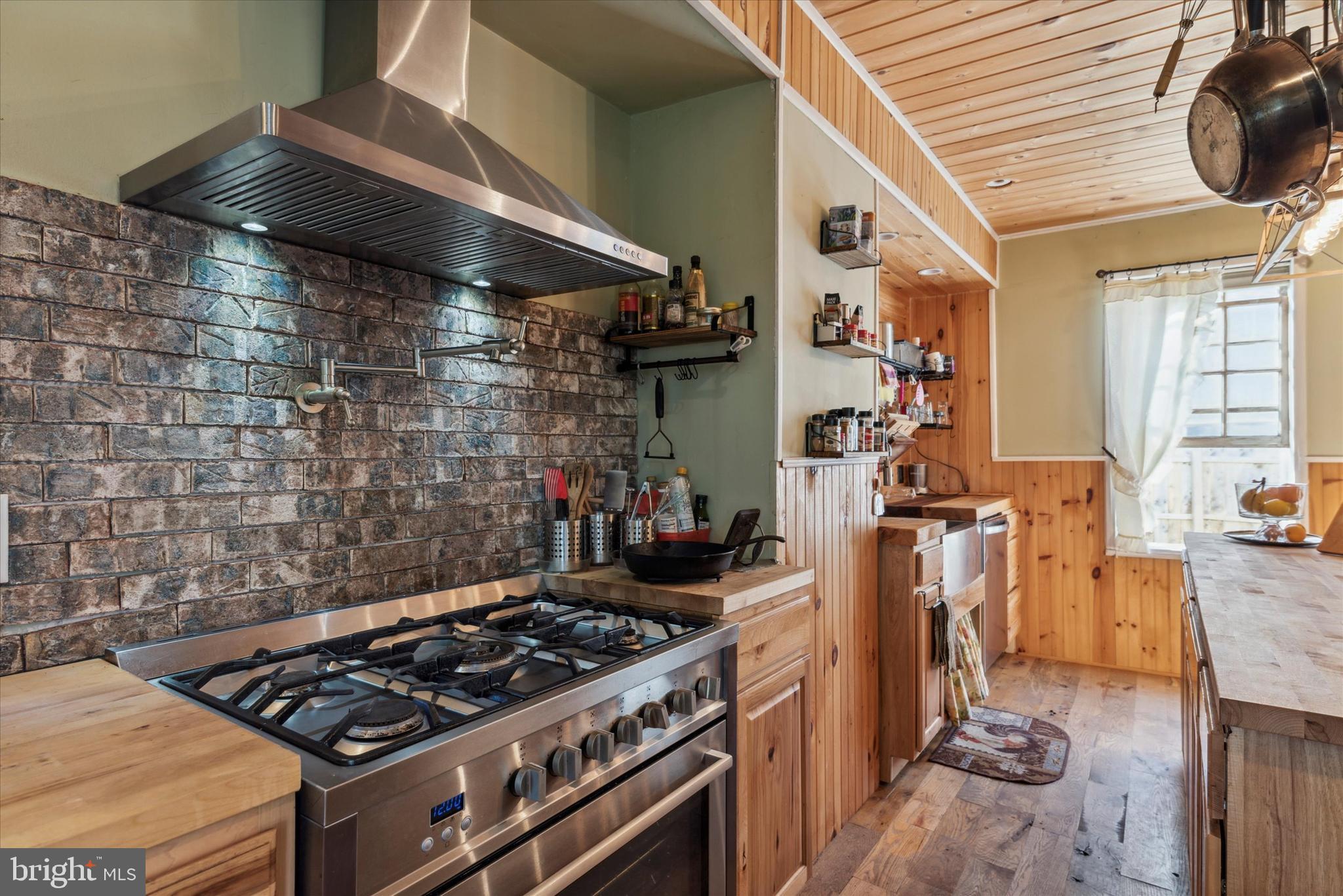 SPRINGFIELD - Residential