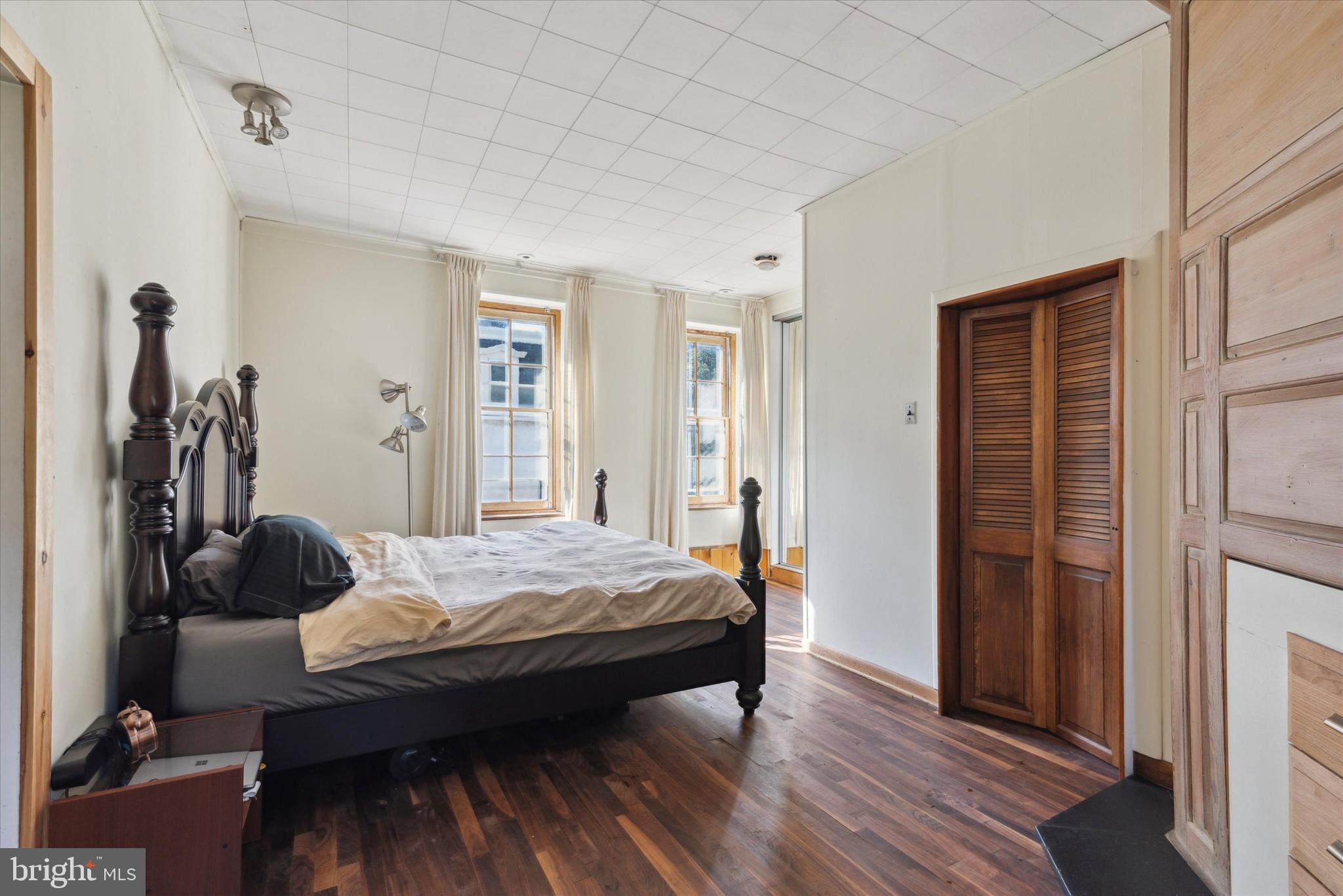 SPRINGFIELD - Residential