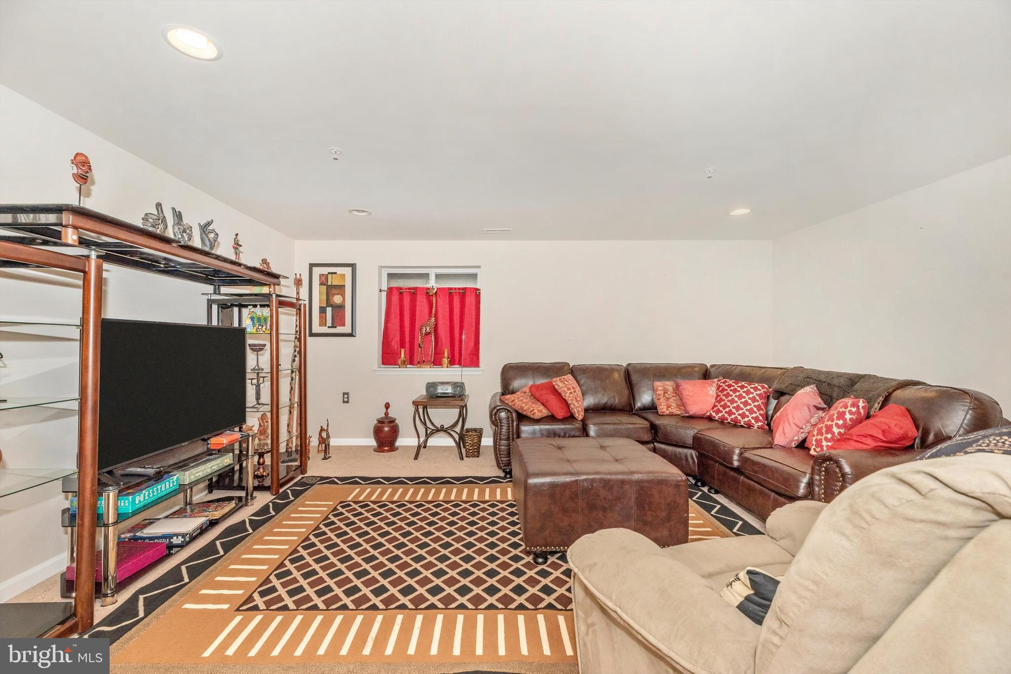 MILL ISLAND AT WORMAN'S MILL - Residential