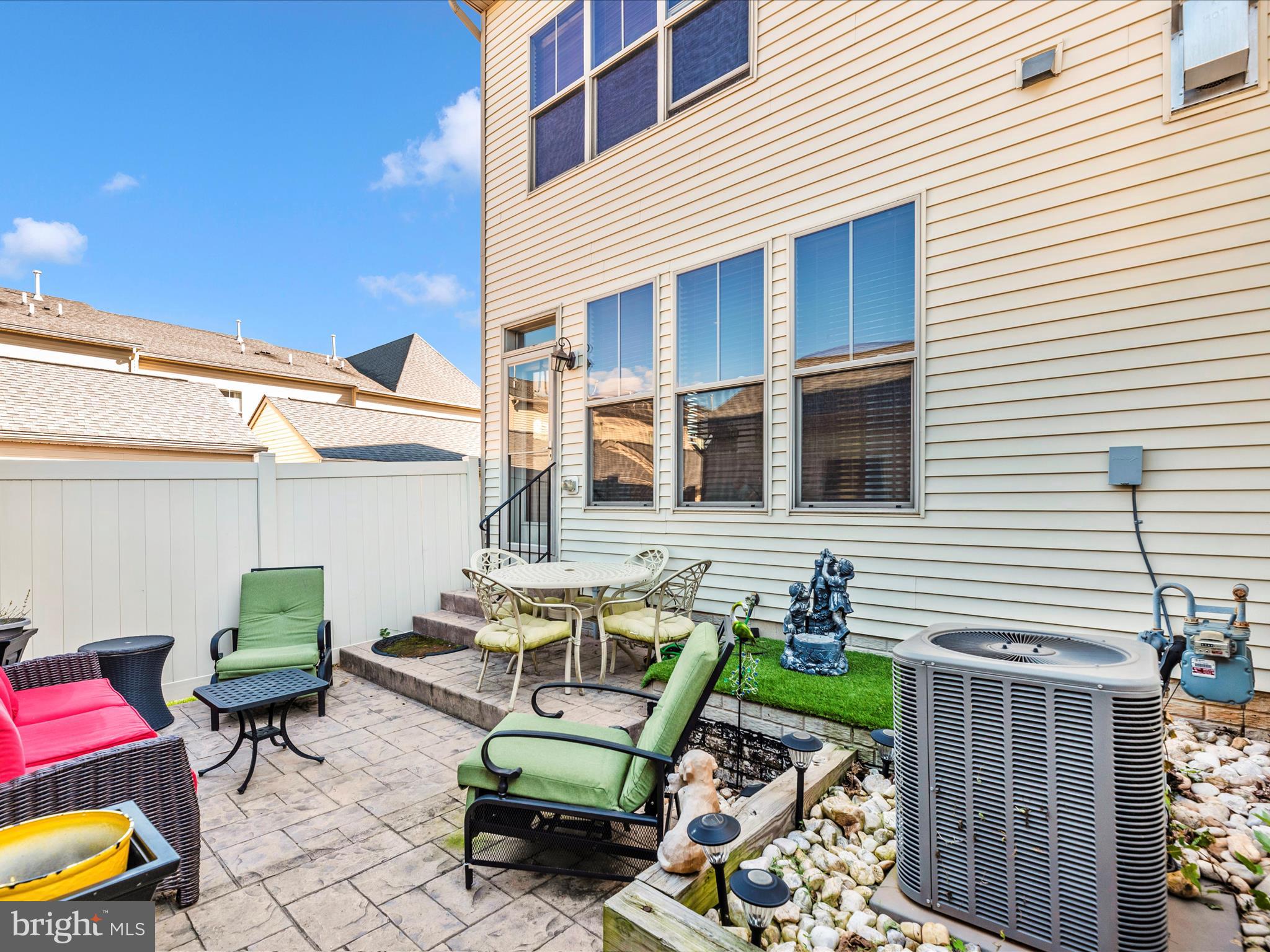 MILL ISLAND AT WORMAN'S MILL - Residential