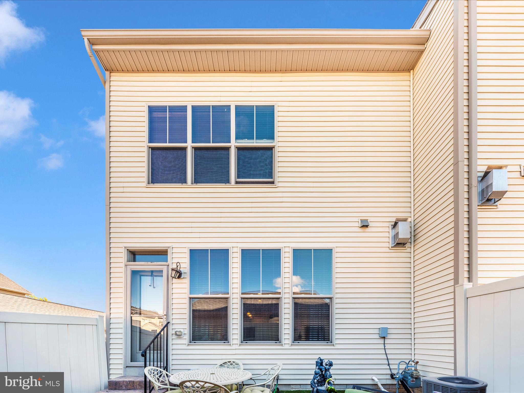 MILL ISLAND AT WORMAN'S MILL - Residential