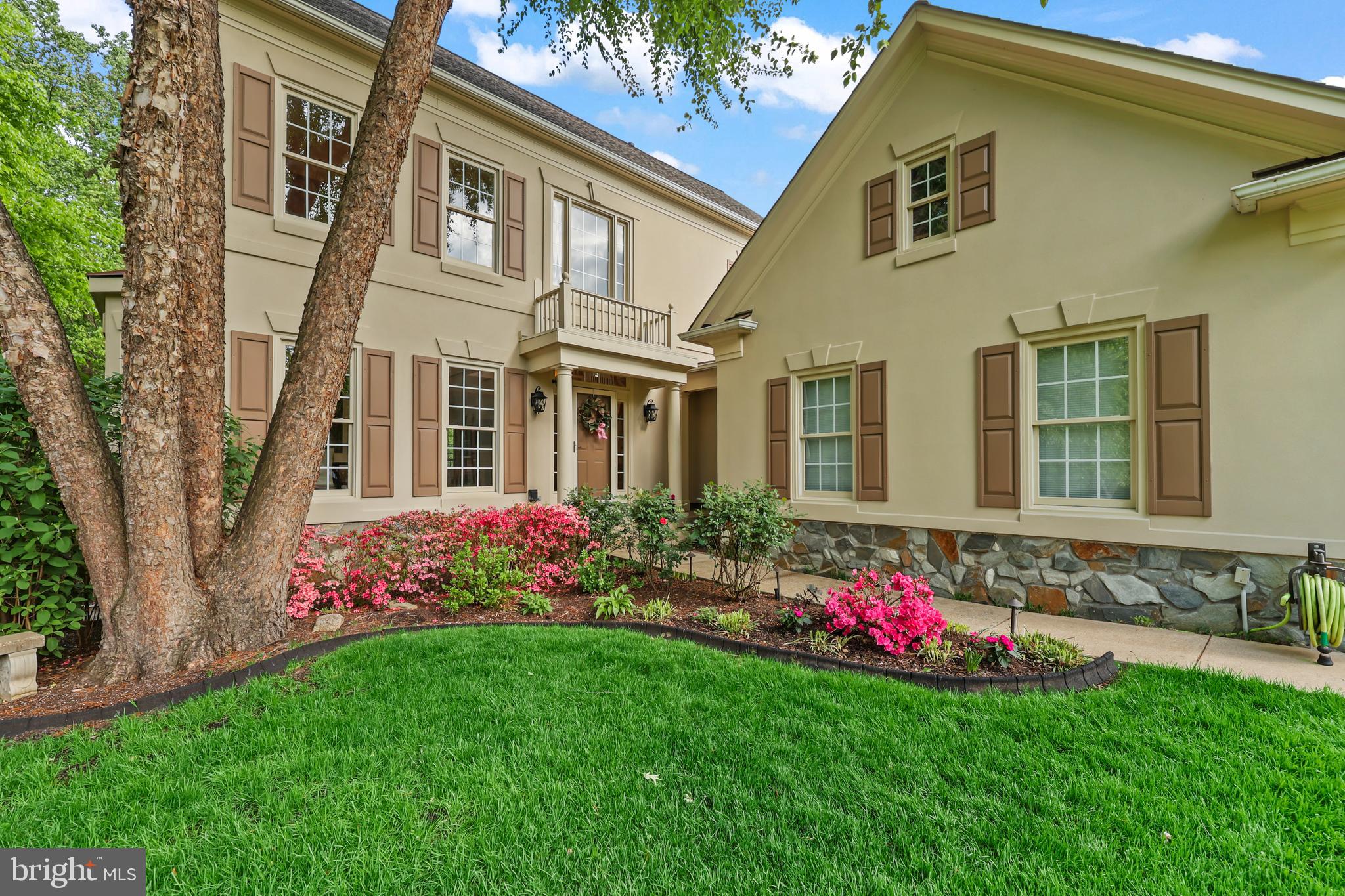 6256 KINGFISHER LANE