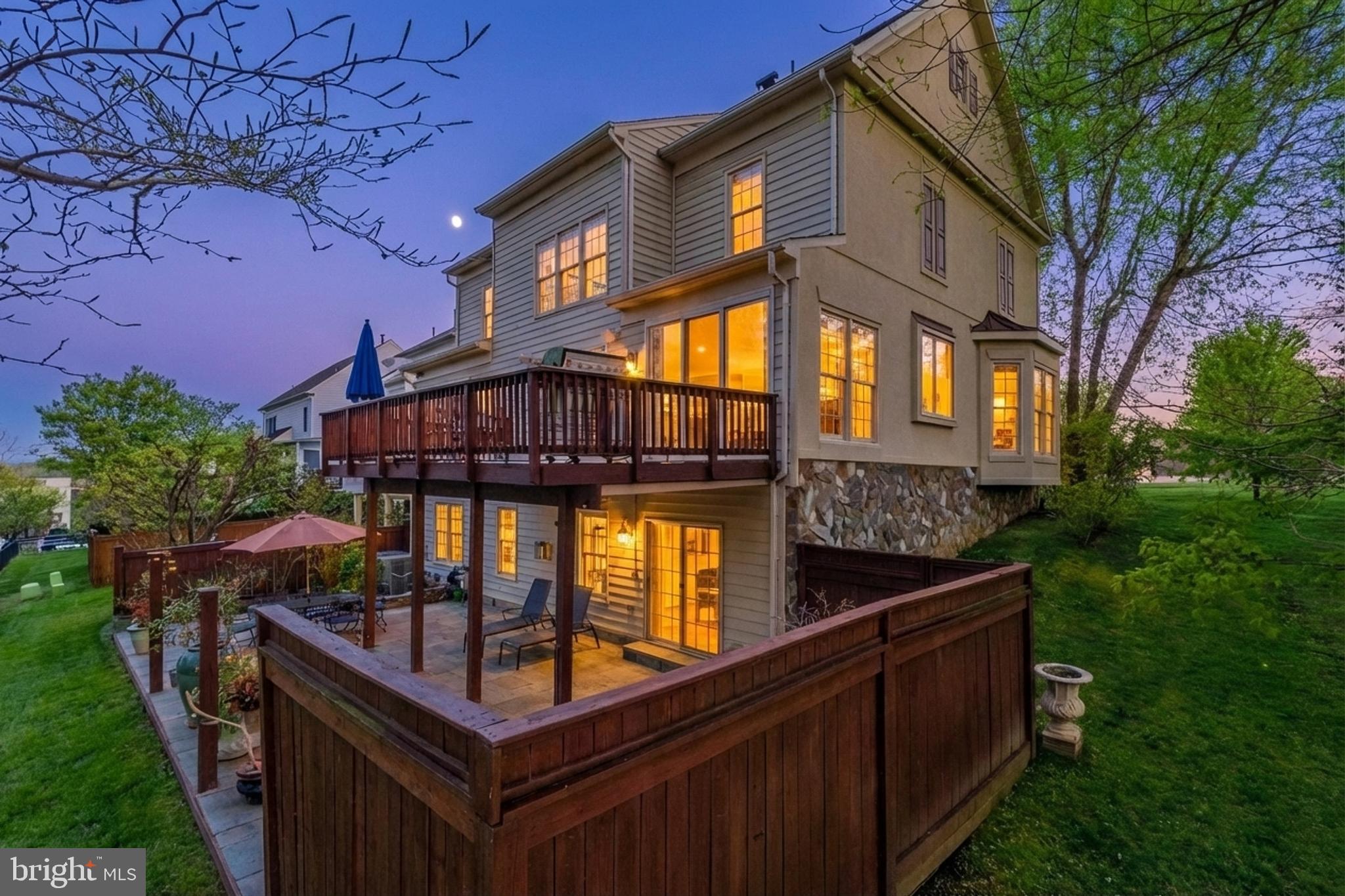 6256 KINGFISHER LANE