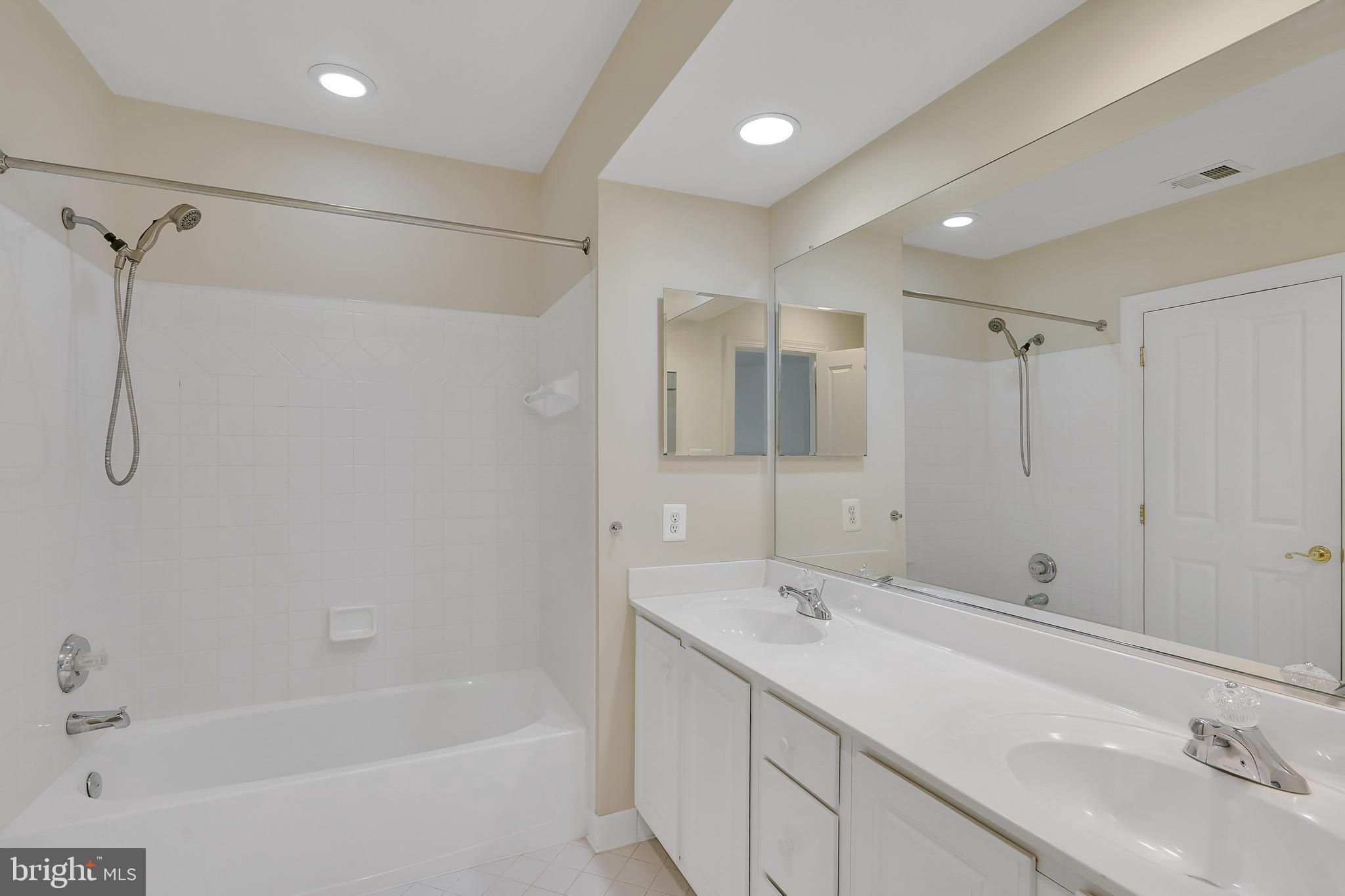 CARRINGTON - Residential