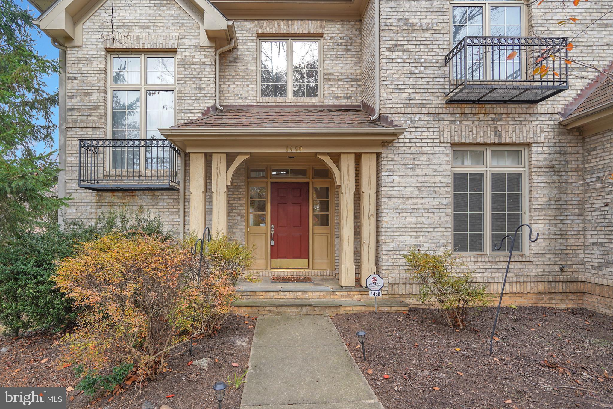 CARRINGTON - Residential