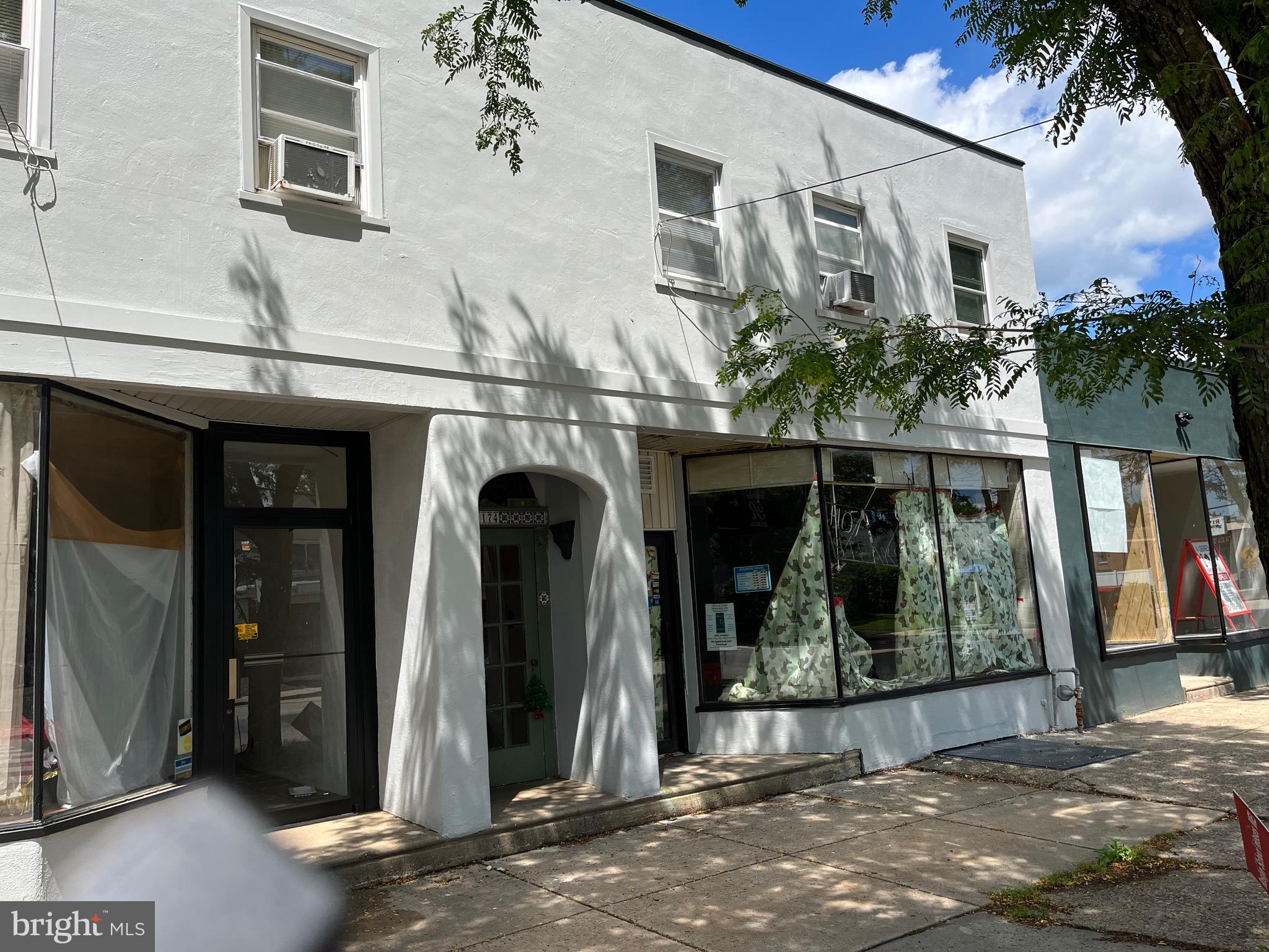ABINGTON - Commercial Sale