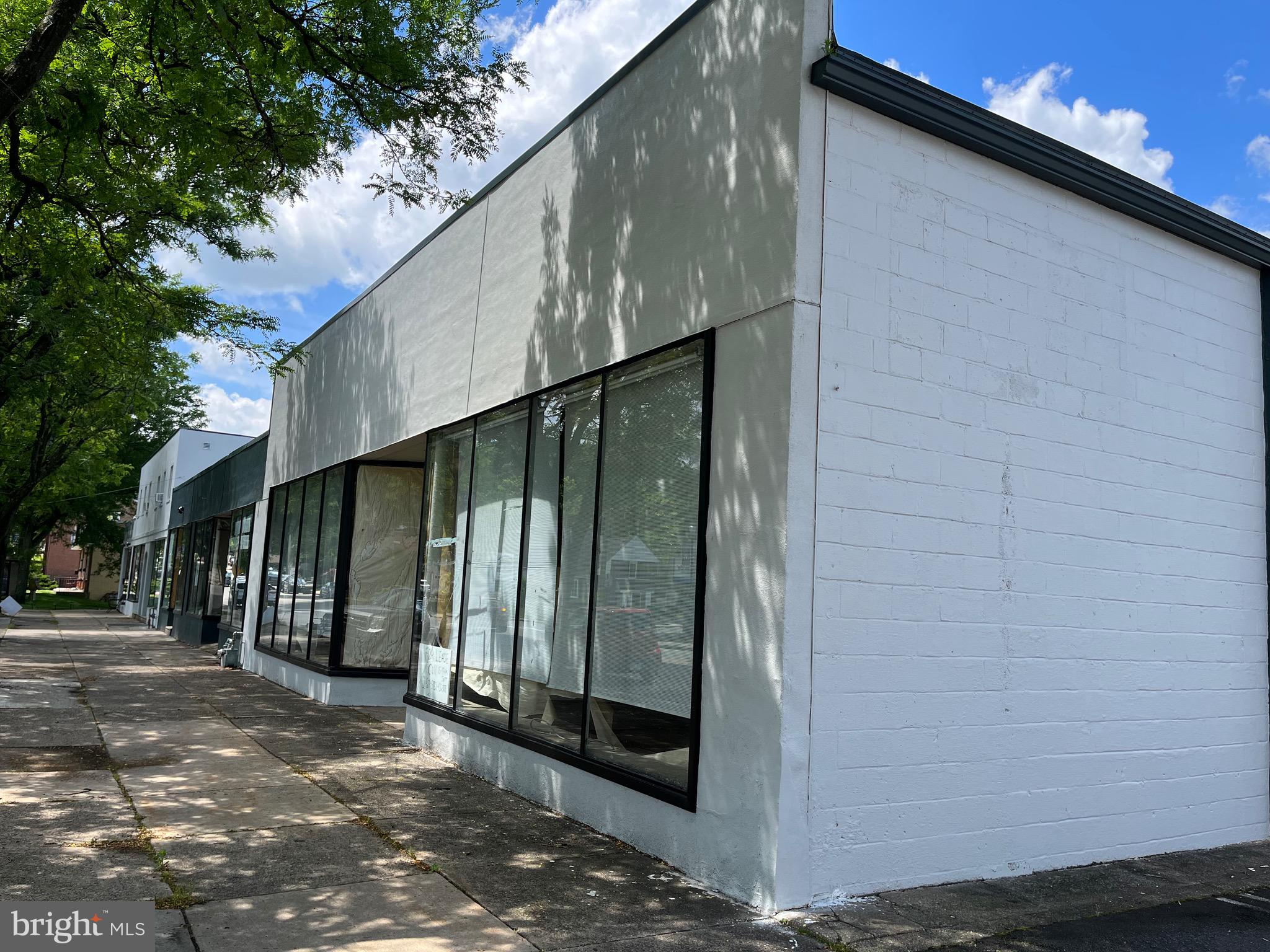 ABINGTON - Commercial Sale