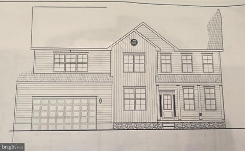 Photo of 124 Flint Dr #61, HANOVER, PA 17331 (MLS # PAAD2021032)