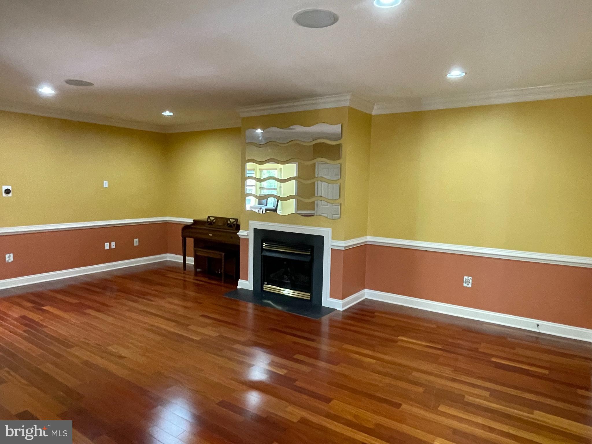 THE ARBORS - Residential Lease